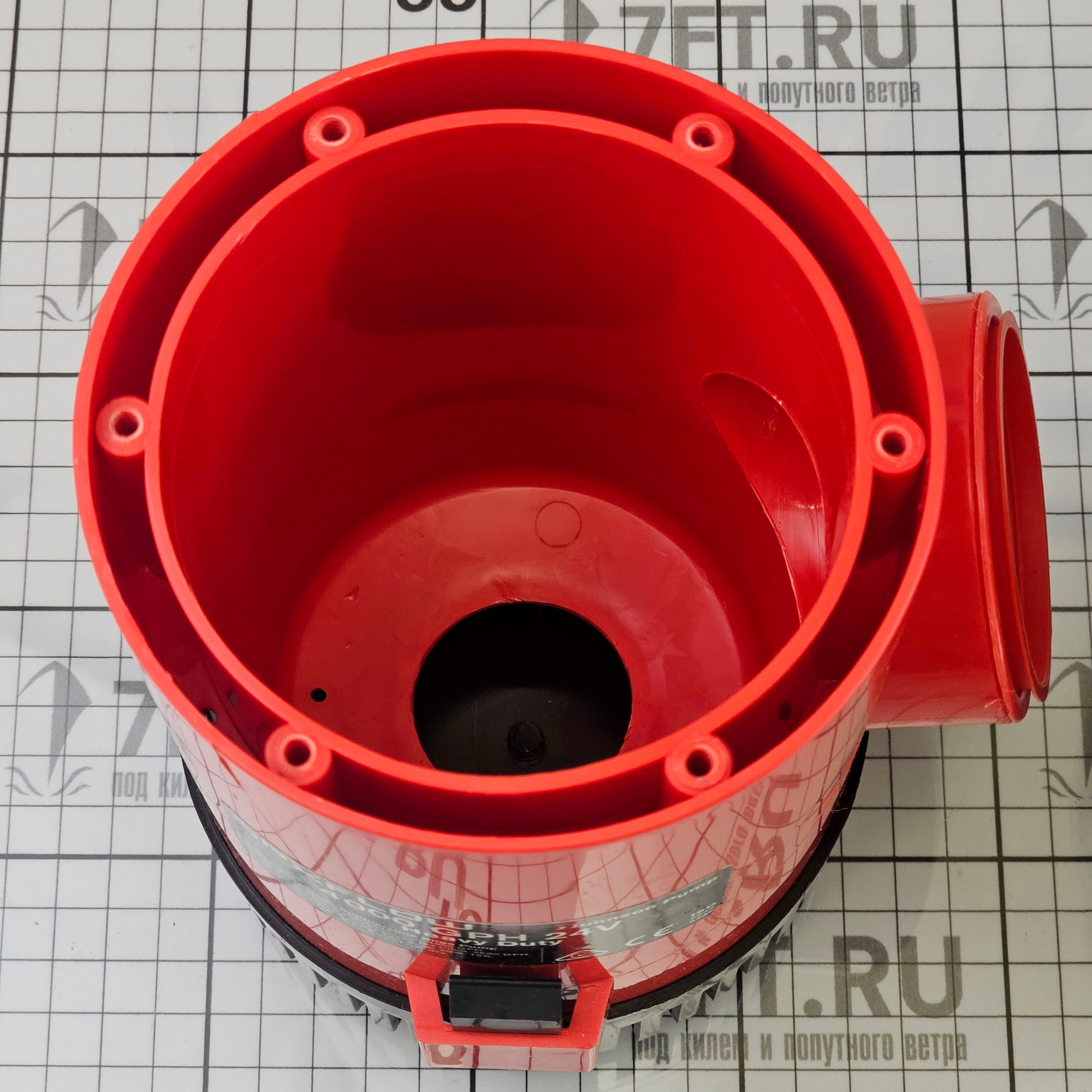 Купить Помпа трюмная Johnson Pump 32-4000-02 Heavy Duty Bilge 4000GPH 24В 7,5А 252л/мин под шланг Ø30/50мм погружная высокопроизводительная 7ft.ru в интернет магазине Семь Футов