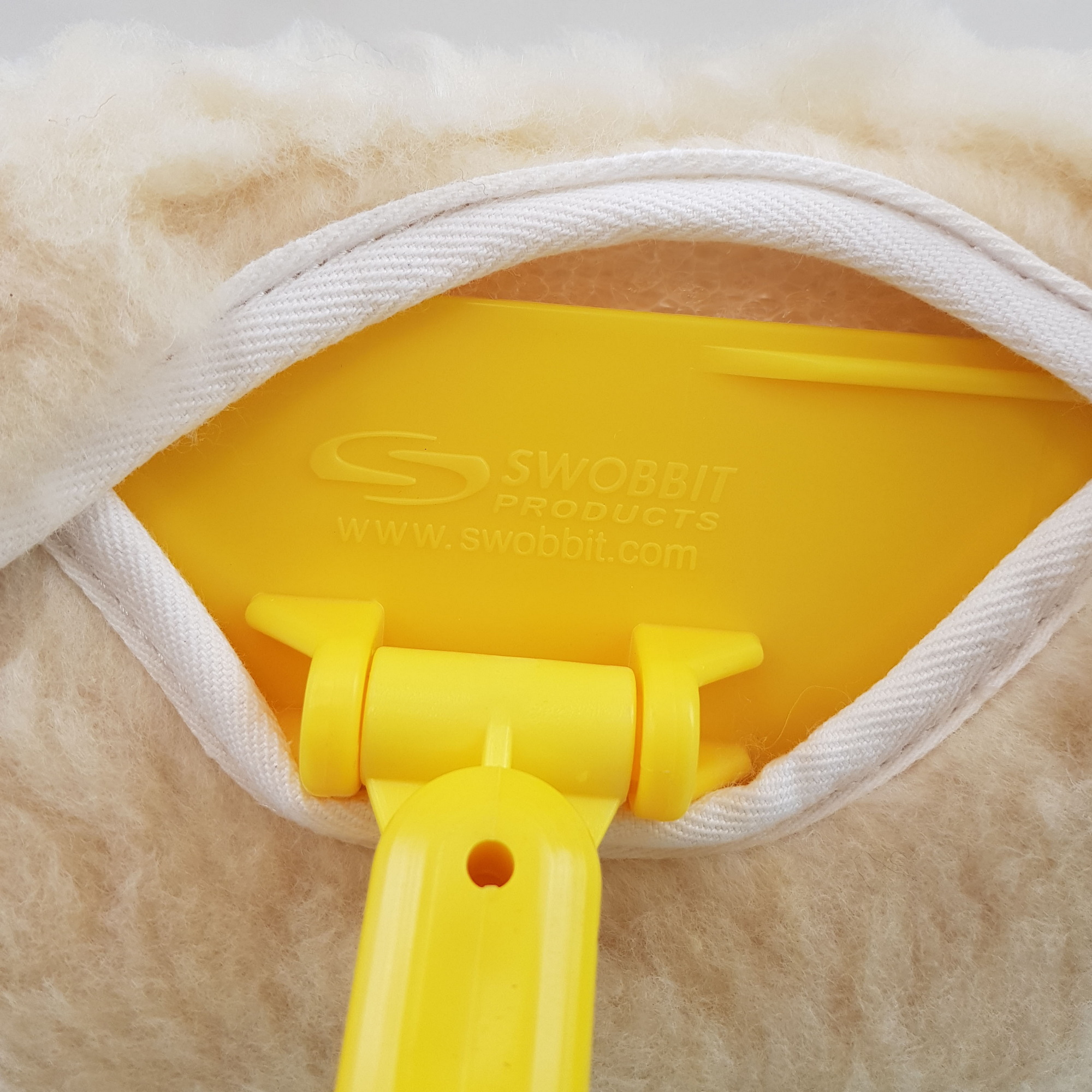 Купить Универсальная губка для мягкой мойки Swobbit Soft Washing Tool Uni-Snap SW19140 355мм из натуральной овчины с защелкой и адаптером 7ft.ru в интернет магазине Семь Футов