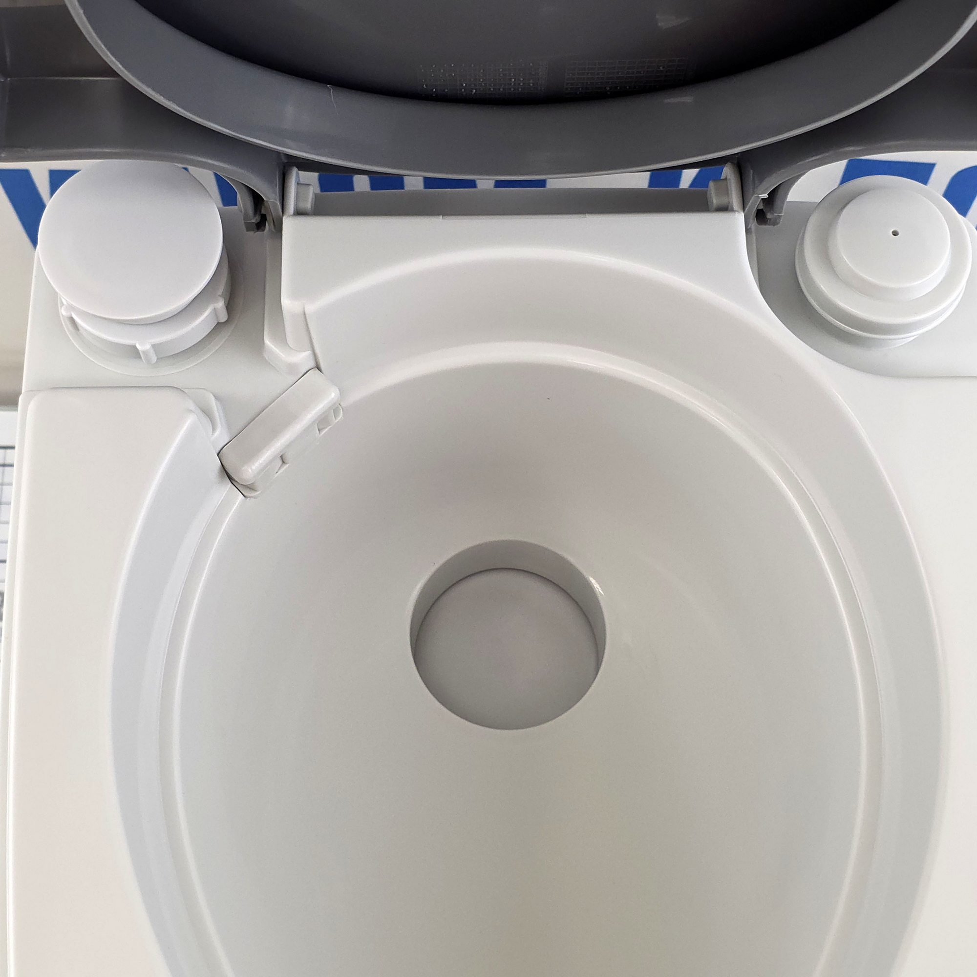 Купить Гальюн химический Sanitation Equipment Passport Potty DEF120101 12 л 7ft.ru в интернет магазине Семь Футов