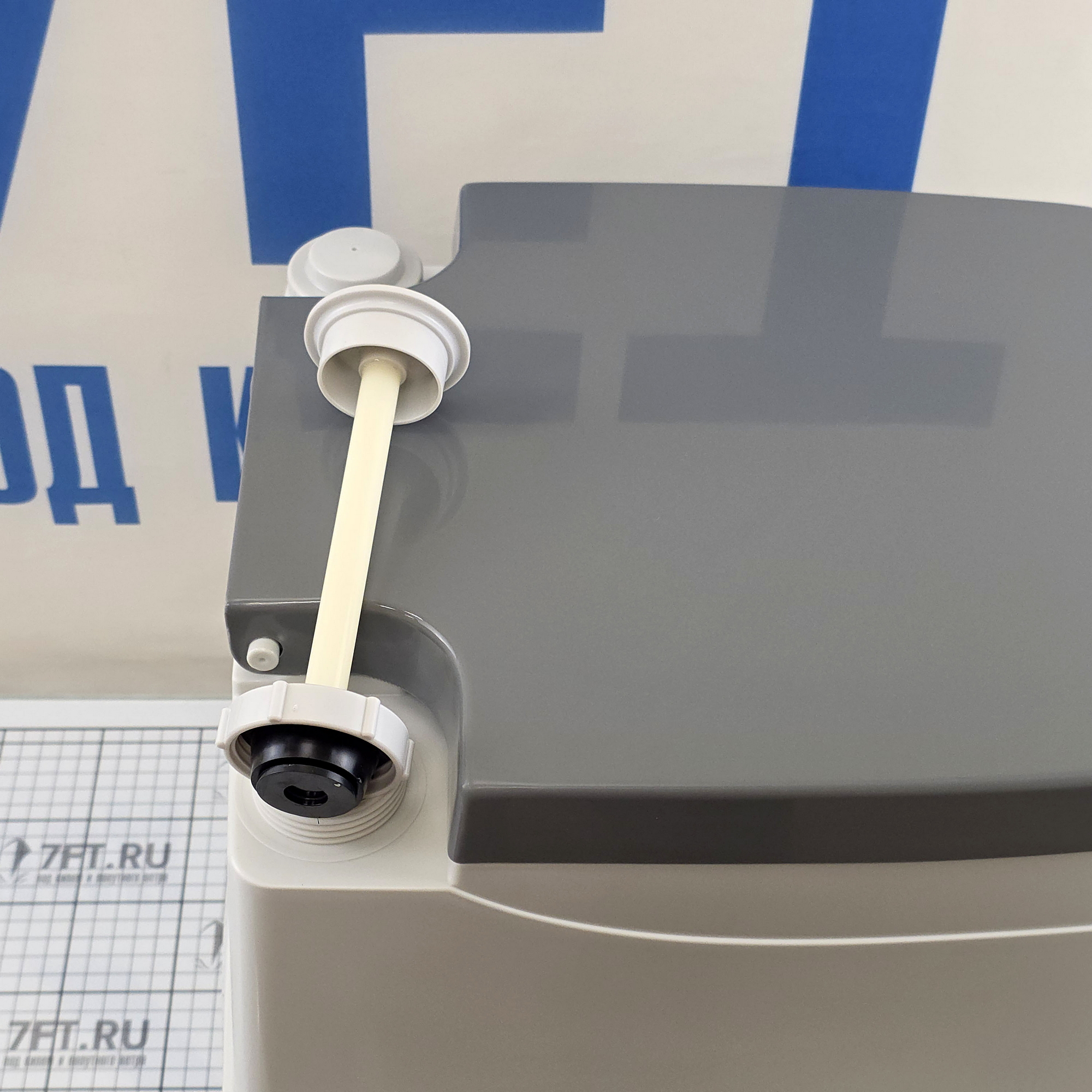 Купить Гальюн химический Sanitation Equipment Passport Potty DEF120101 12 л 7ft.ru в интернет магазине Семь Футов