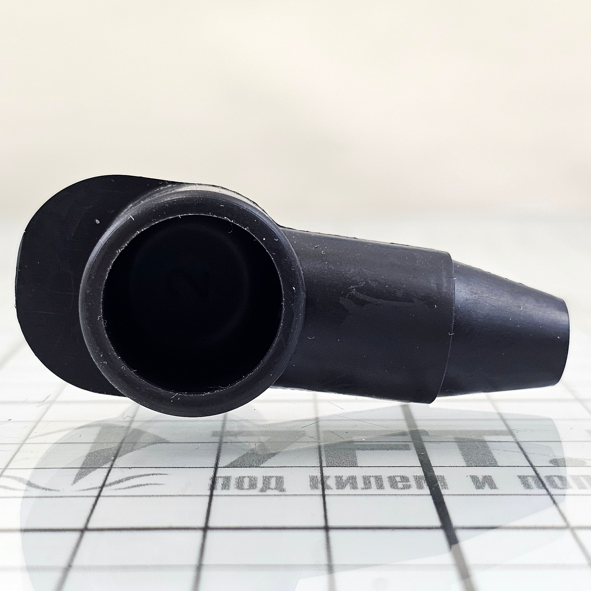 Купить Защитный изолирующий колпачок для клемм Blue Sea CableCap 4011 чёрный для кабелей 10-16мм2 7ft.ru в интернет магазине Семь Футов