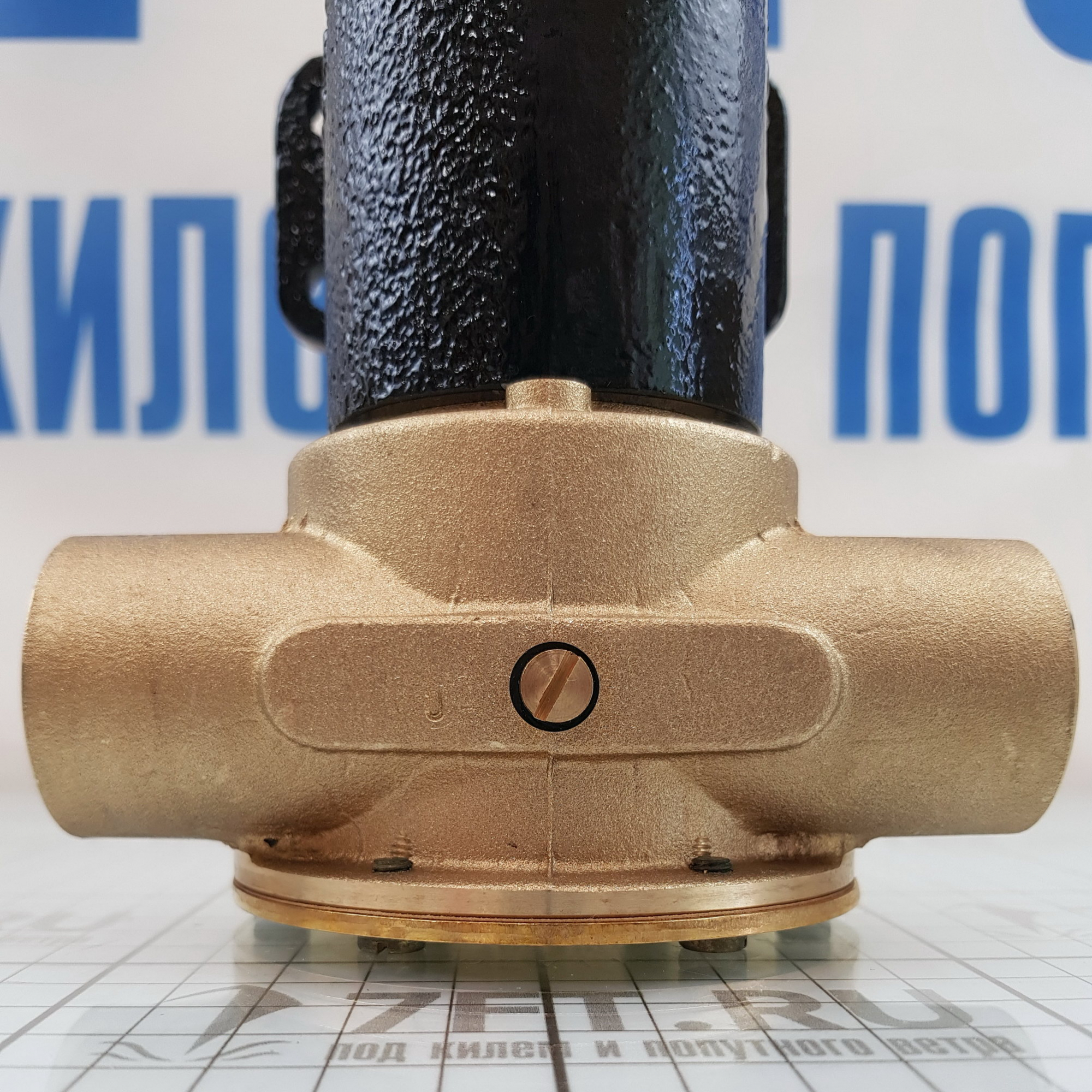 Купить Помпа импеллерная самовсасывающая Johnson Pump F7B-3000 10-24209-1 1" BSP 107 л/мин при 2000 об/мин для тяжелых условий эксплуатации 7ft.ru в интернет магазине Семь Футов