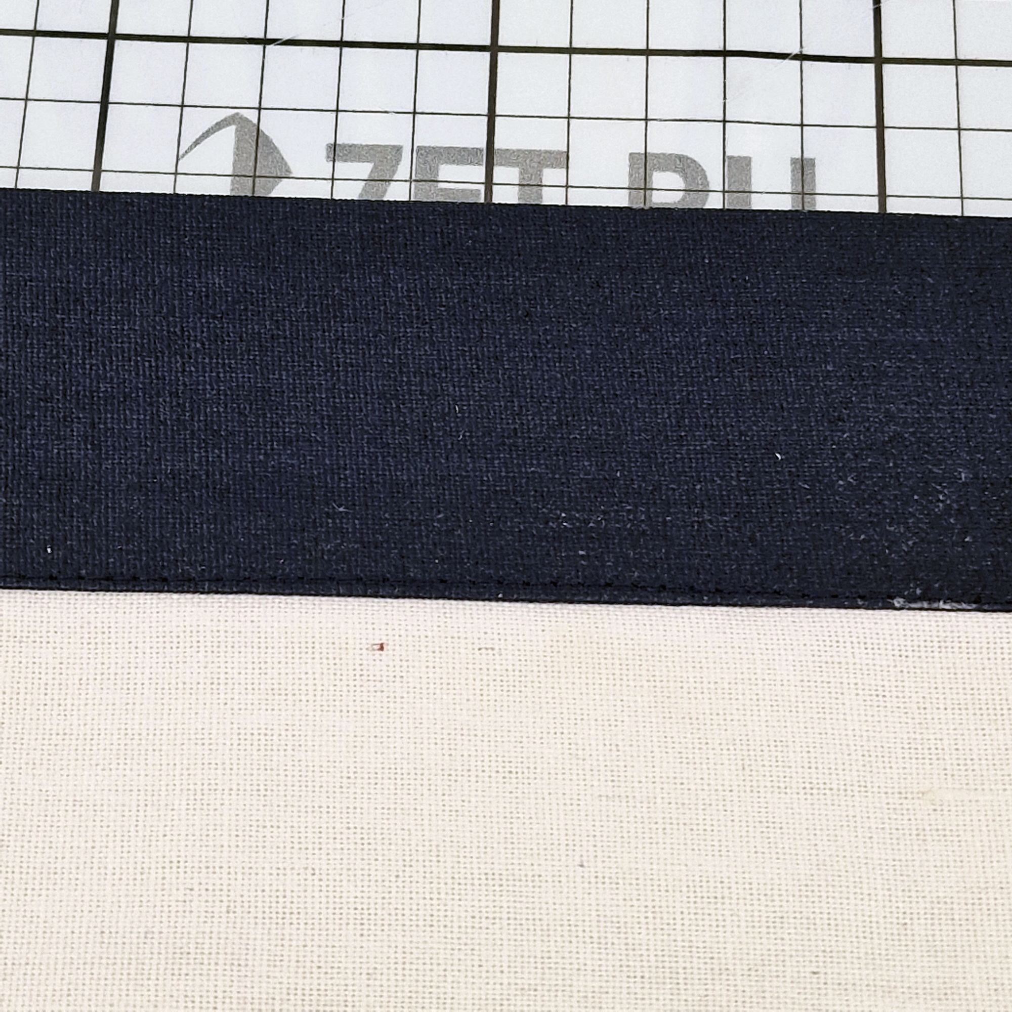 Купить Водонепроницаемая скатерть Marine Business 22622 2200x1550мм из белого в синюю полоску хлопка 7ft.ru в интернет магазине Семь Футов