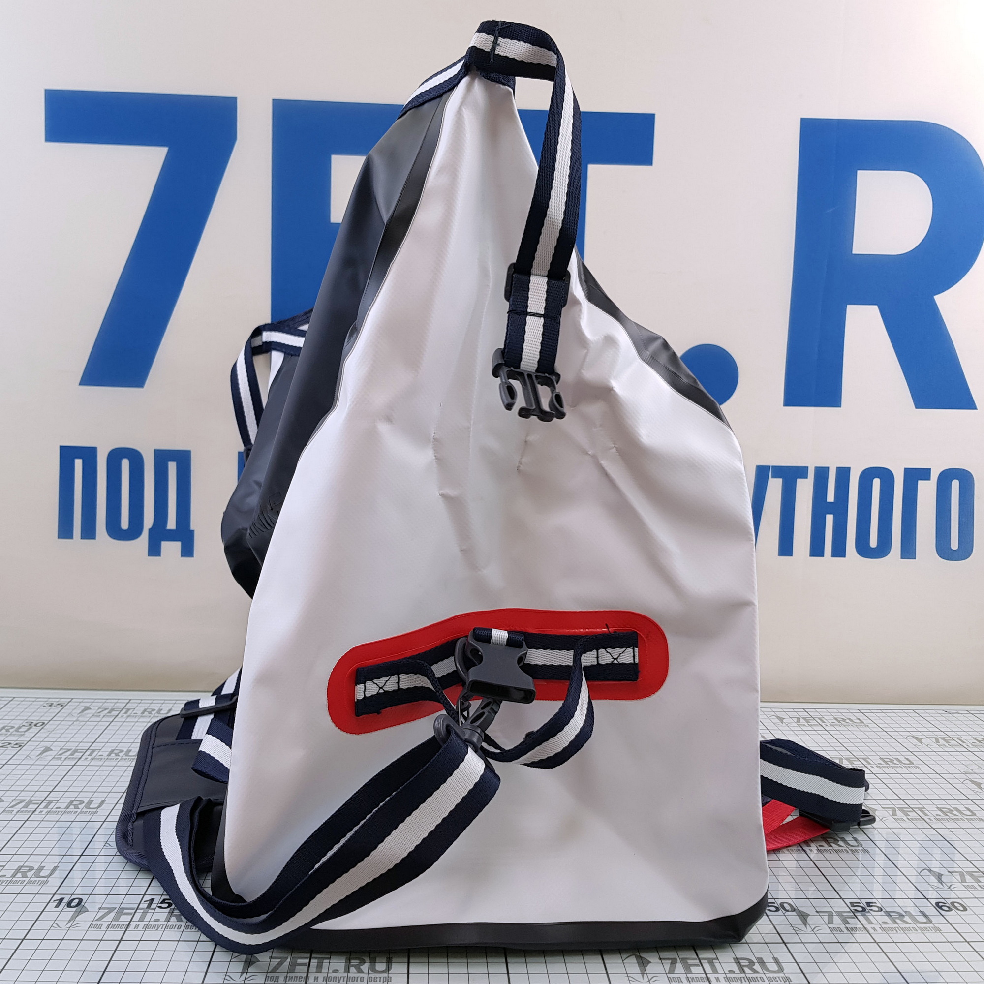 Купить Водонепроницаемая сумка Marine Business Scuba 62407 480x320x500мм 55л из синего ПВХ-брезента 7ft.ru в интернет магазине Семь Футов