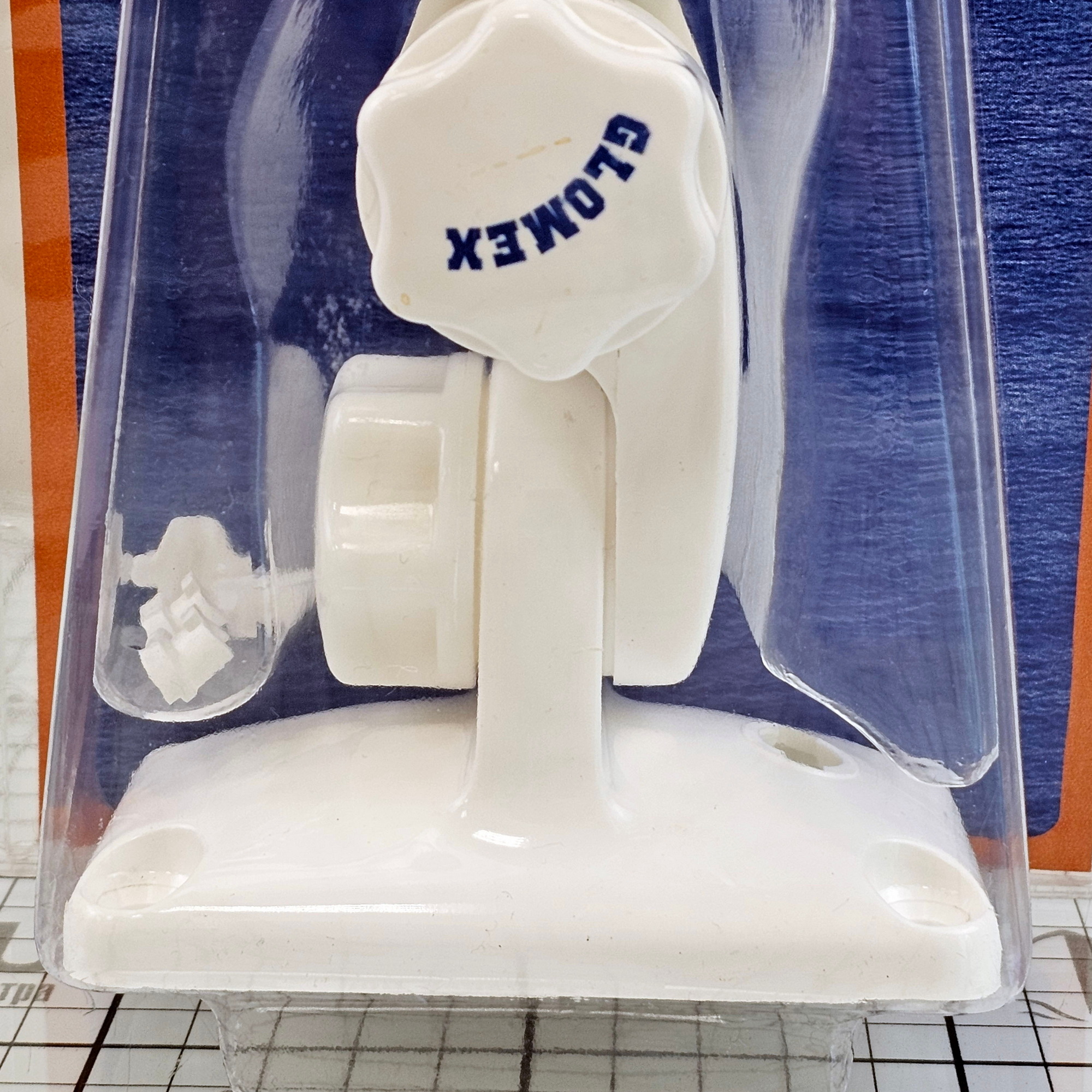 Купить Крепление антенны Glomex RA135 резьба 1”x14 4-ходовое храповое из белого нейлона с пазом для кабеля установка на плоскость 7ft.ru в интернет магазине Семь Футов