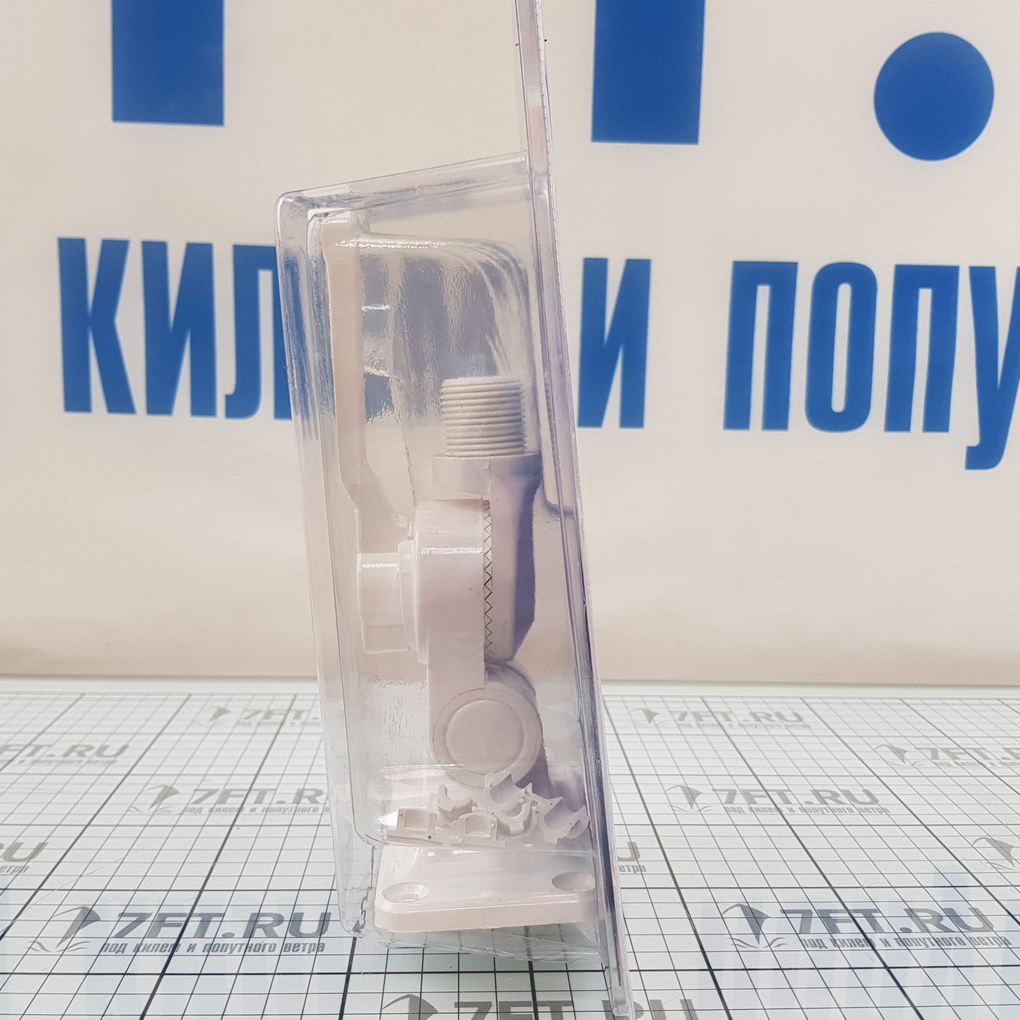 Купить Поворотное крепление антенны на палубу Glomex RA115 100x60мм резьба 1"x14 из армированного нейлона с фиксирующей ручкой 7ft.ru в интернет магазине Семь Футов