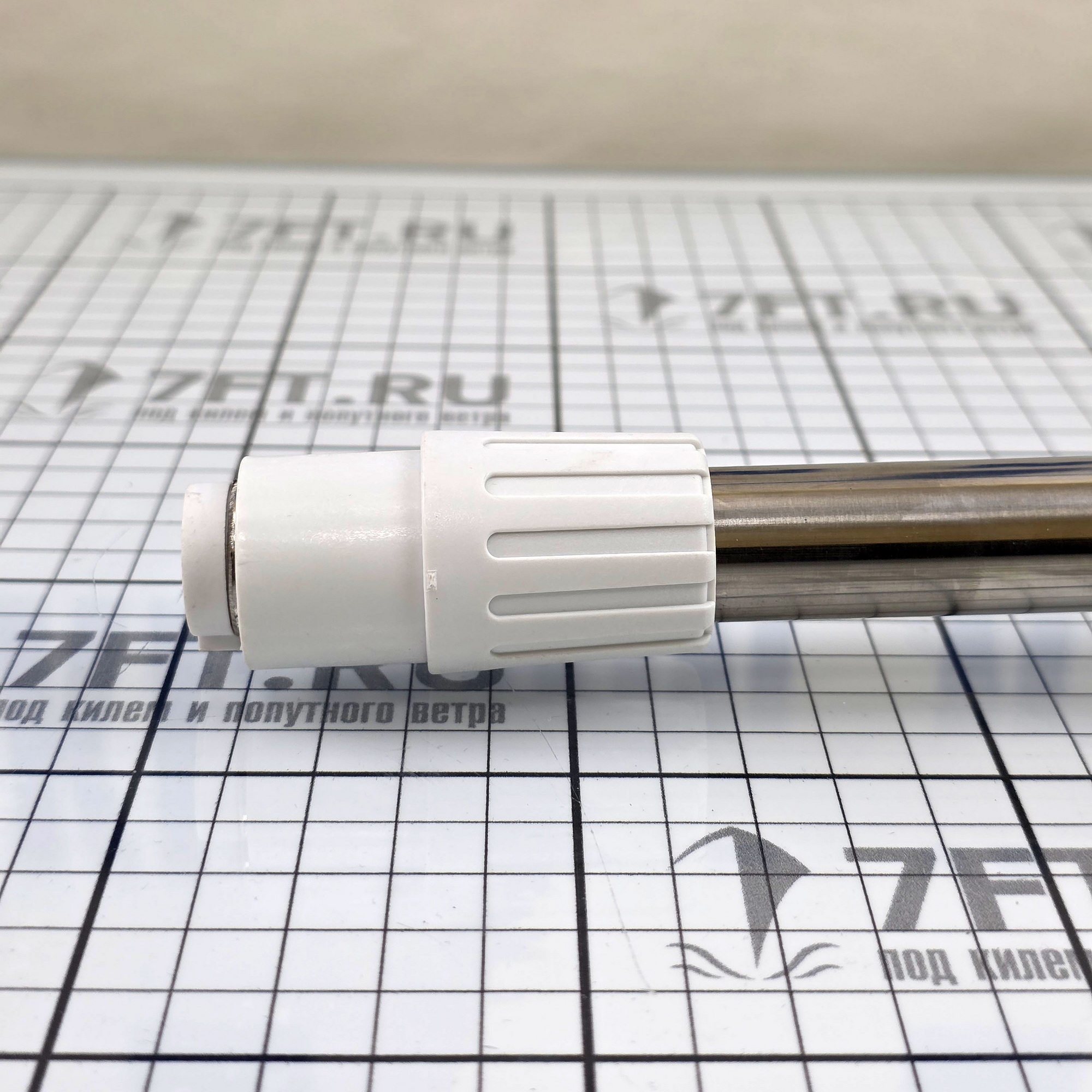 Купить Круговой огонь на съемной мачте TREM L4101530 белый 360° 12В 10Вт 600мм в корпусе из белого АБС-пластика для судов до 20м 7ft.ru в интернет магазине Семь Футов