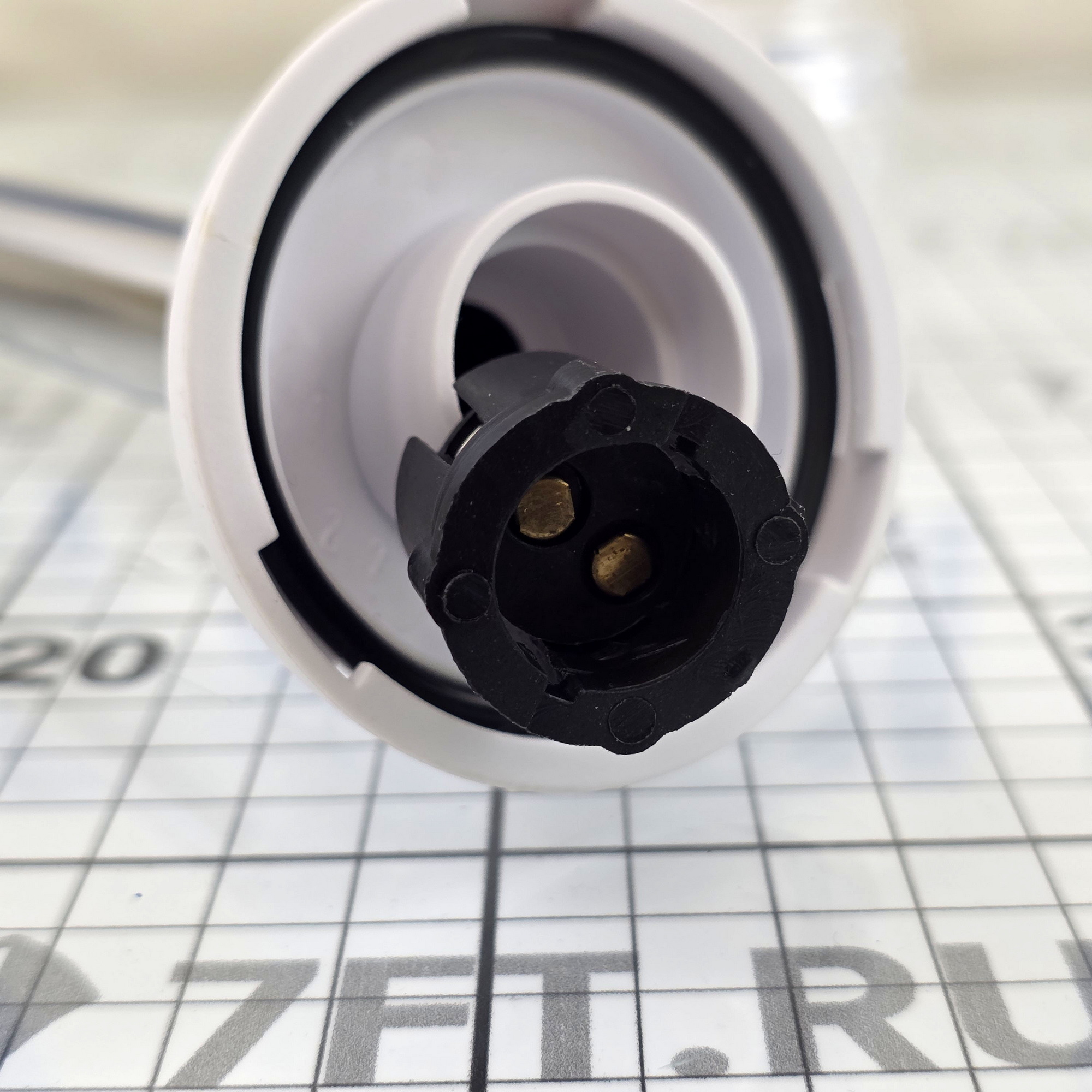 Купить Круговой огонь на съемной мачте TREM L4101530 белый 360° 12В 10Вт 600мм в корпусе из белого АБС-пластика для судов до 20м 7ft.ru в интернет магазине Семь Футов