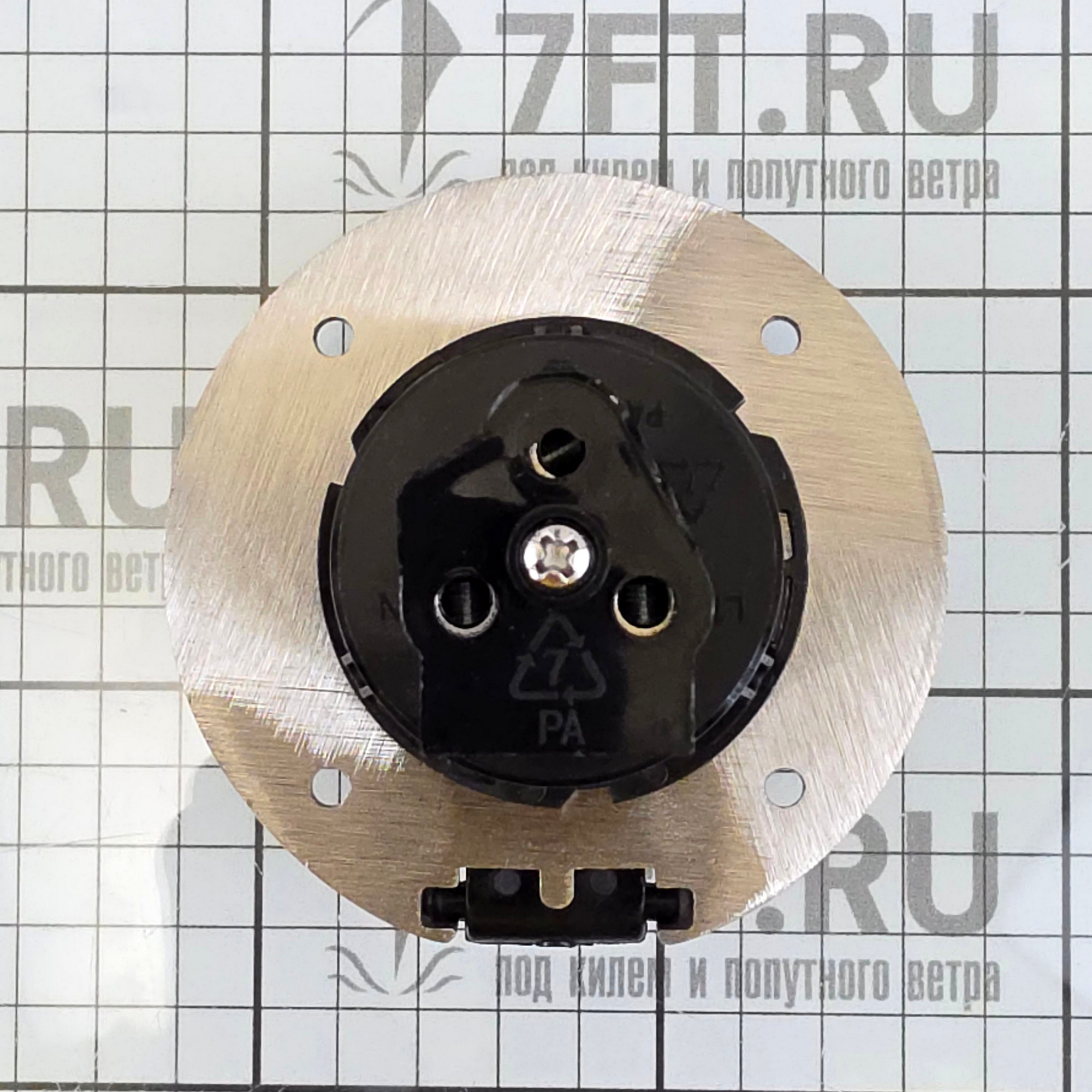 Купить Розетка берегового питания TREM Z2032016 250В 16А IP56 из пластика/нержавеющей стали 7ft.ru в интернет магазине Семь Футов