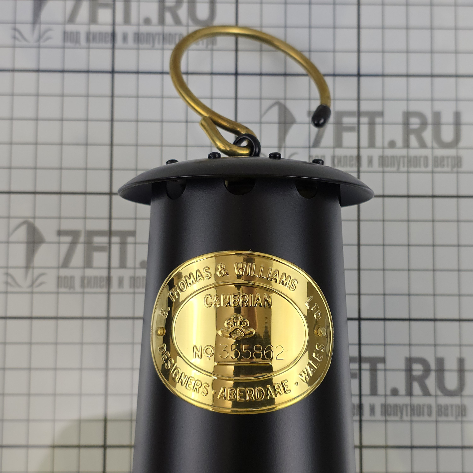 Купить Лампа Дэви E.Thomas&Williams Cambrian 4126B Miners Ø90х250мм 15-20ч 100мл шахтерская с черным окрашенным верхом для Благодатного/Олимпийского огня 7ft.ru в интернет магазине Семь Футов