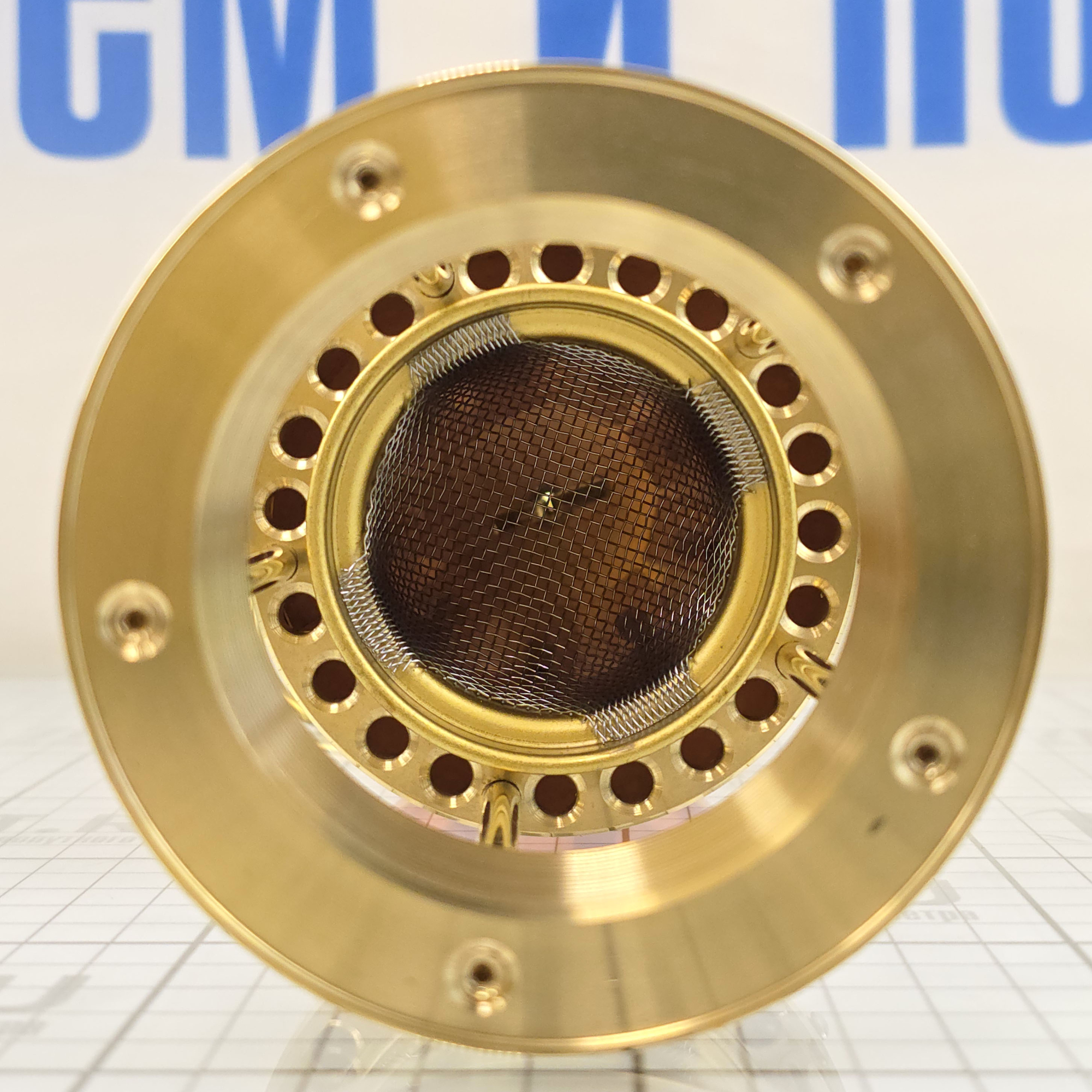 Купить Лампа Дэви E.Thomas&Williams Cambrian 4126B Miners Ø90х250мм 15-20ч 100мл шахтерская с черным окрашенным верхом для Благодатного/Олимпийского огня 7ft.ru в интернет магазине Семь Футов