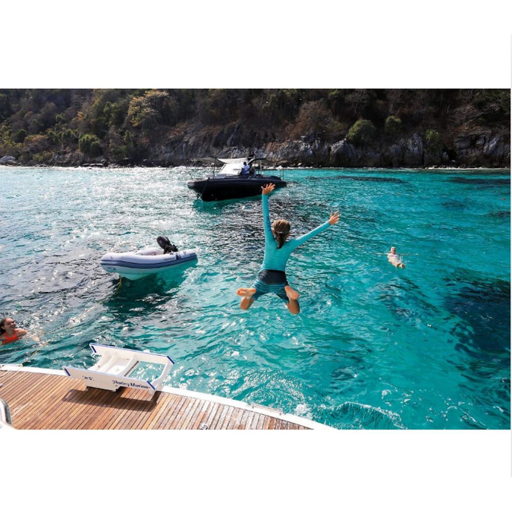 Купить Система шлюпбалок Hurley marine H3O H3O-1213WEW с электрической лебедкой грузоподъемность 181кг из прочного белого полиэтилена для лодок с жестким дном и гидроциклов длиной до 3,23м 7ft.ru в интернет магазине Семь Футов