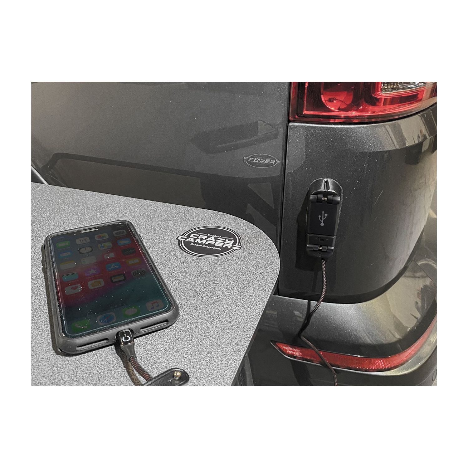Купить Водонепроницаемый зарядный порт Scanstrut ROKK Charge Pro SC-USB-03 12–24В 36/60Вт USB-A/USB-C IPX6 Ø39х94мм быстрая зарядка PD и QC черный 7ft.ru в интернет магазине Семь Футов