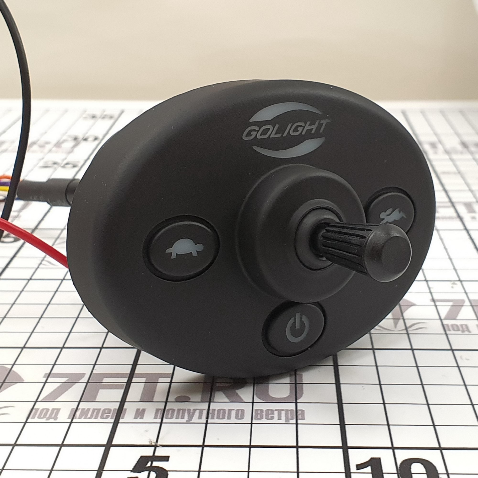 Купить Проводной пульт ДУ для прожекторов Golight ST-3020-D с креплением на приборную панель 7ft.ru в интернет магазине Семь Футов