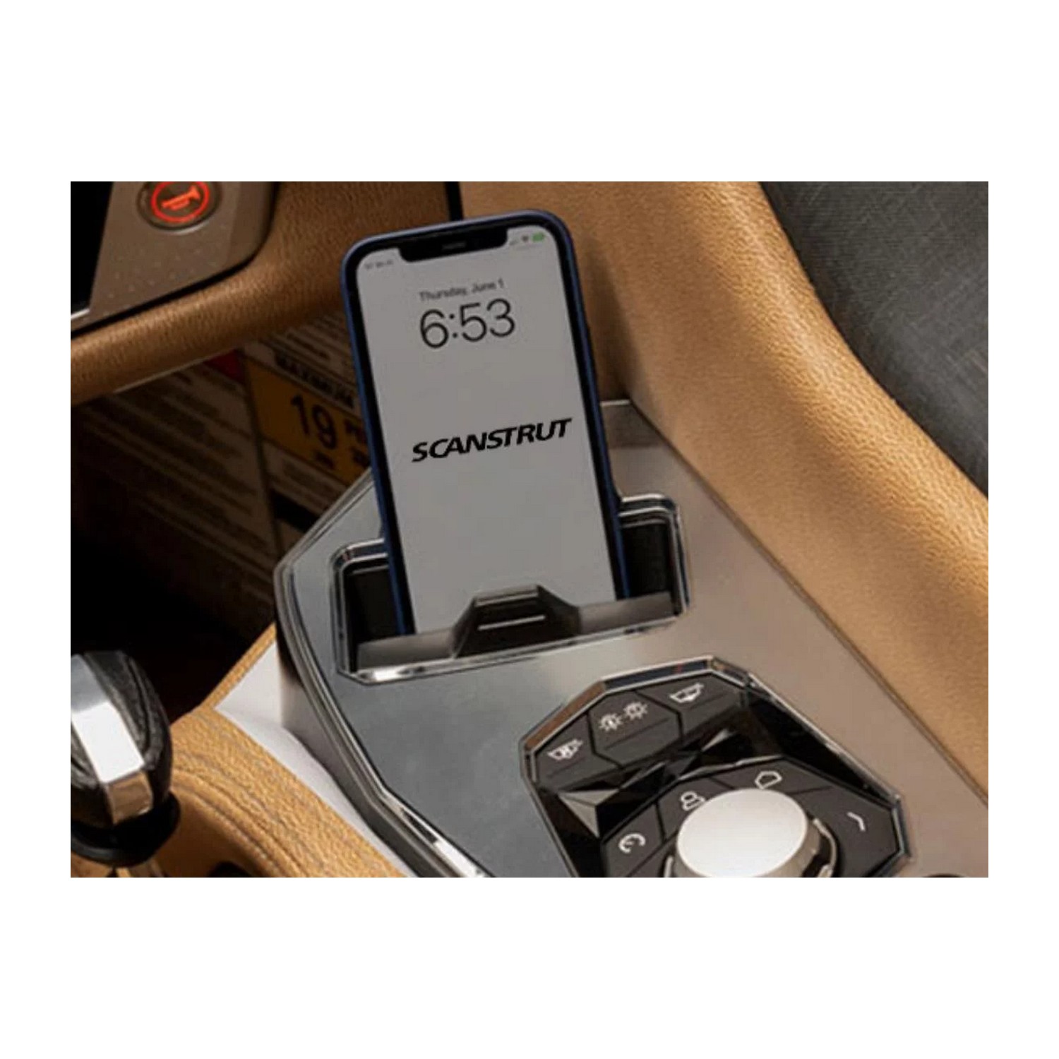 Купить Беспроводное зарядное устройство Scanstrut Aura SC-CW-12F 110x124мм 12/24В 10Вт IPX6 для телефона с магнитным креплением из черного пластика 7ft.ru в интернет магазине Семь Футов