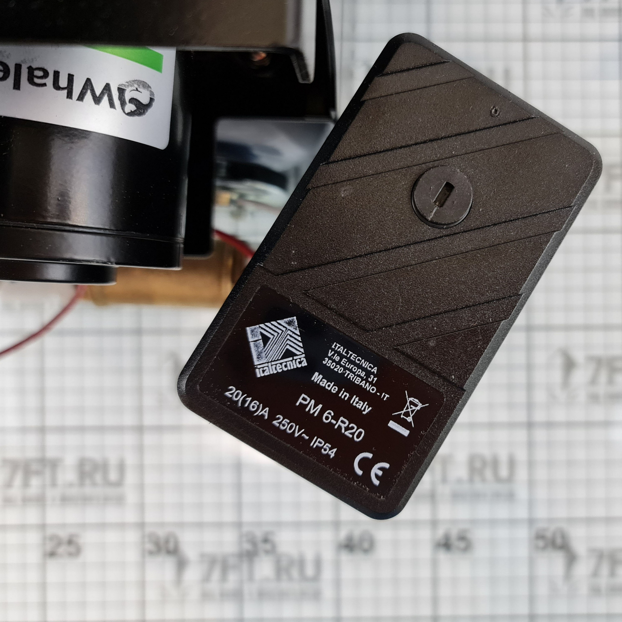 Купить Насосная станция двухступенчатая Whale UF3625B 24В 32л/мин 3бар штуцер 19мм 407×310×310мм бак 2л для водоснабжения 7ft.ru в интернет магазине Семь Футов