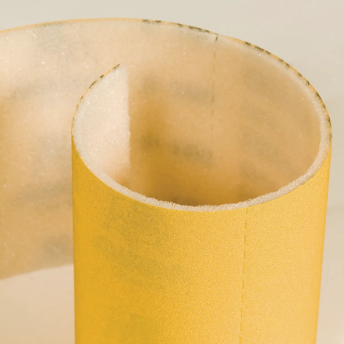 Купить Лист шлифовальный перфорированный Mirka 2912707018 Goldflex Soft 125х115х3,5мм P180 200шт/рулон 7ft.ru в интернет магазине Семь Футов