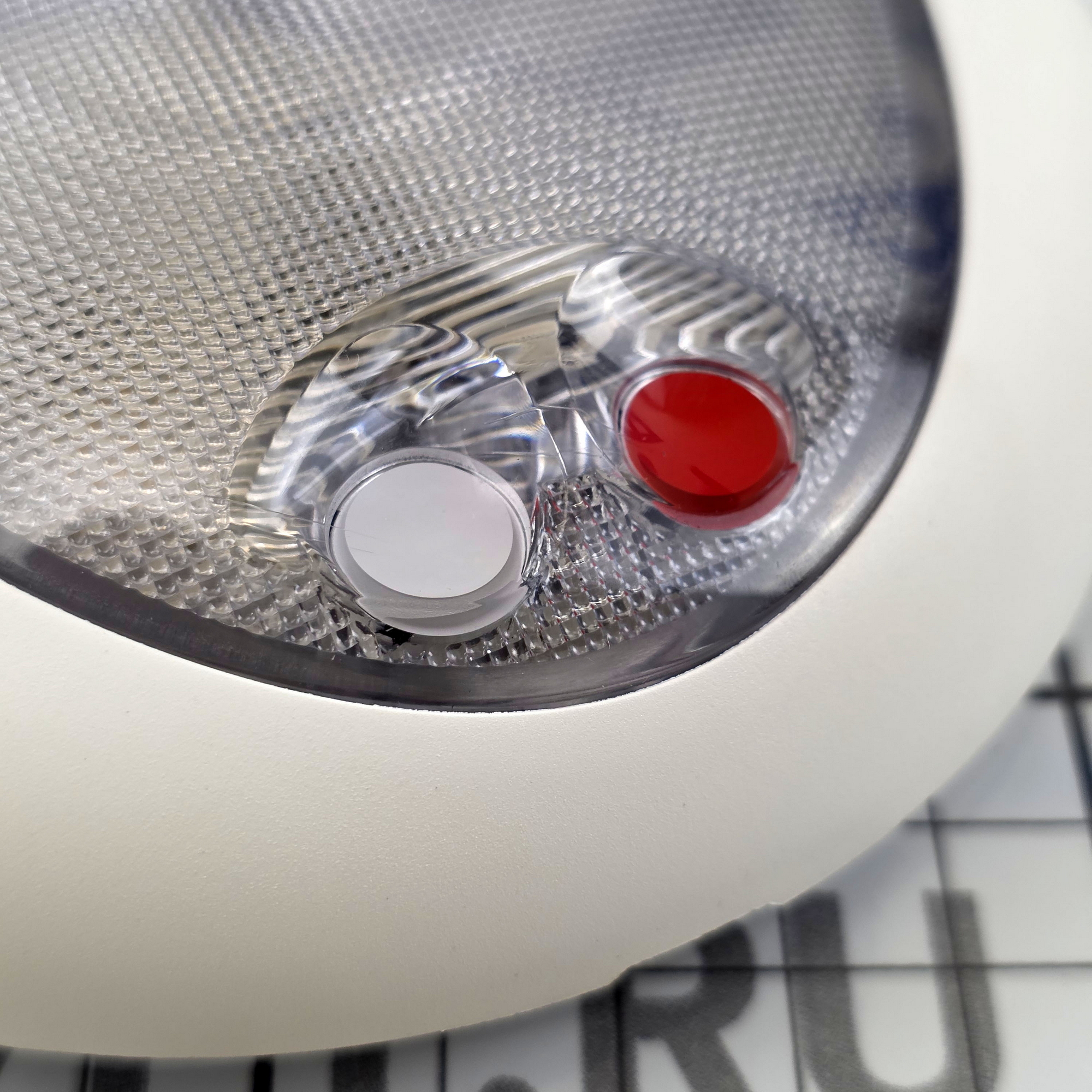 Купить Светильник накладной водонепроницаемый Hella Marine EuroLed 130 Touch 2JA 959 950-121 9-33В 4Вт белый корпус белый/красный свет 7ft.ru в интернет магазине Семь Футов