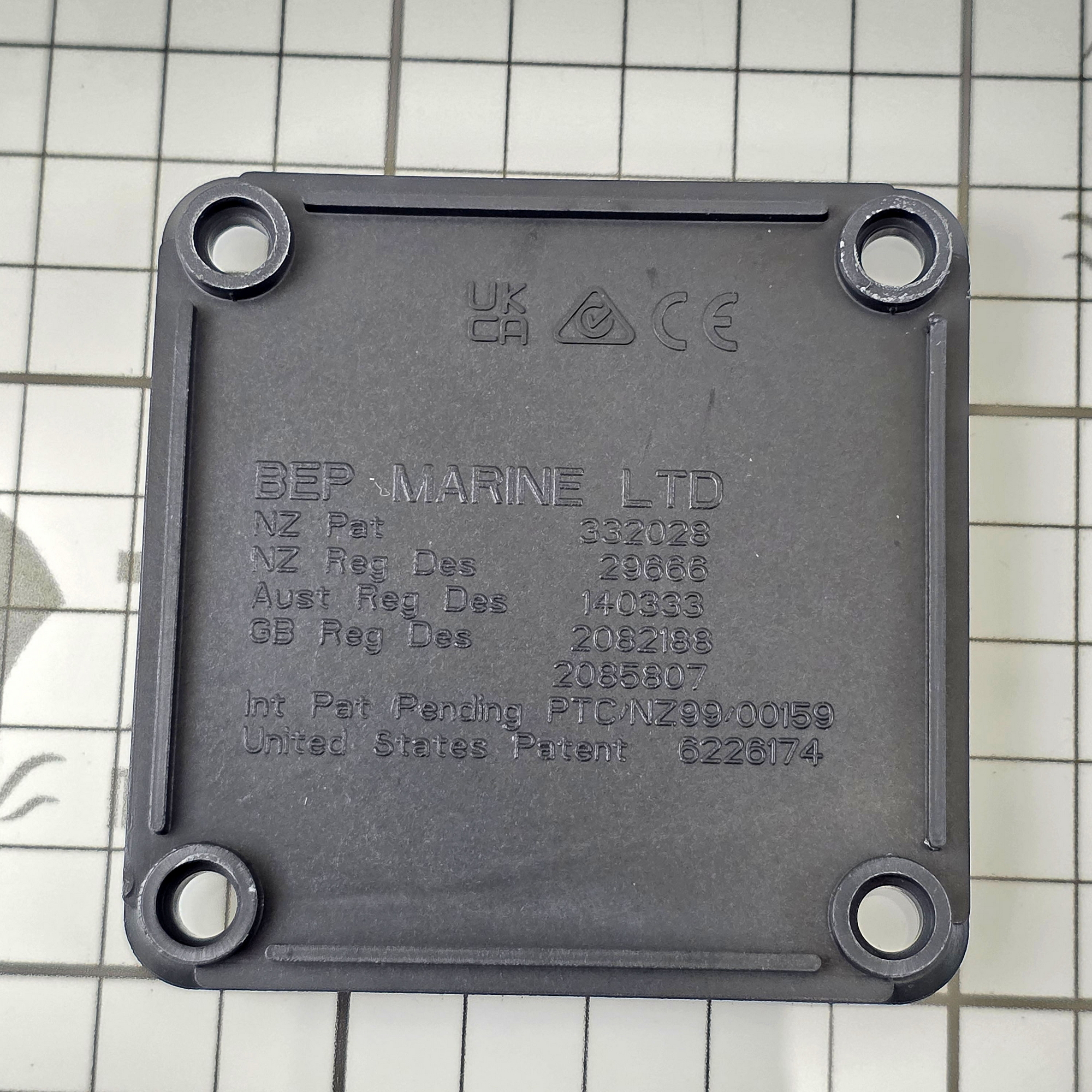 Купить Переключатель АКБ BEP Marine 701 275А 12-48В ON-OFF 2-х позиционный черный/красный 7ft.ru в интернет магазине Семь Футов