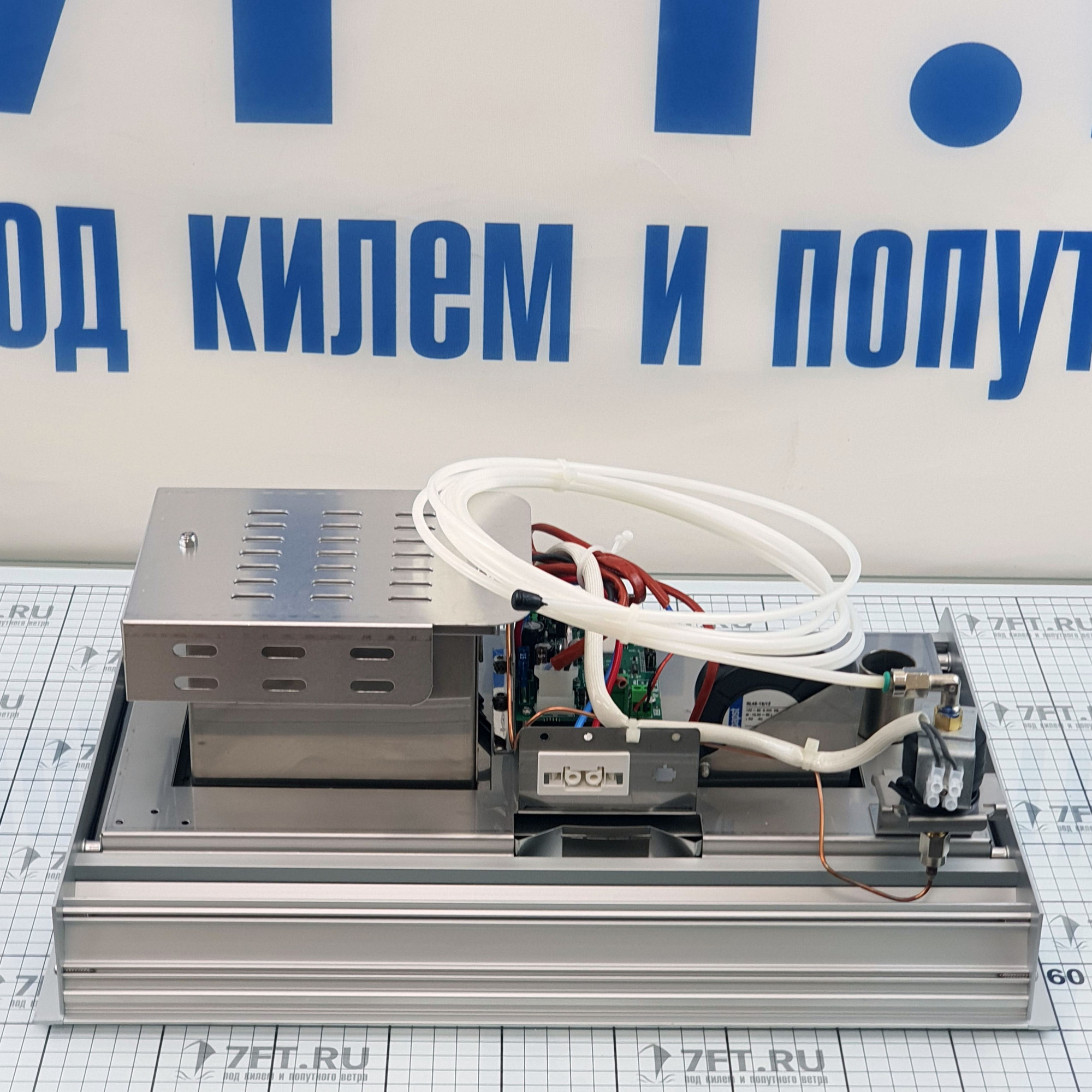 Купить Дизельная плита Wallas 85DT 456x325x196мм 12В 1,9кВт 0,09-0,19л/час врезная двухкомфорочная керамическая 7ft.ru в интернет магазине Семь Футов