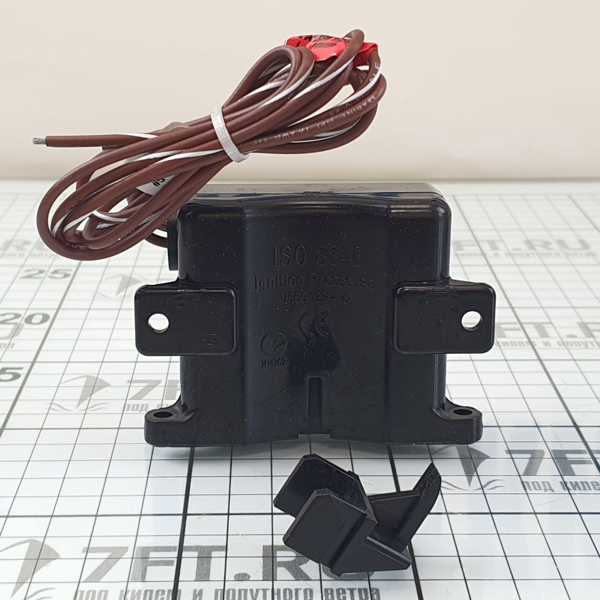 Купить Автоматический выключатель насоса/помпы Johnson Pump Ultima 34-36303 12/24В 20А 85x62x30мм 7ft.ru в интернет магазине Семь Футов