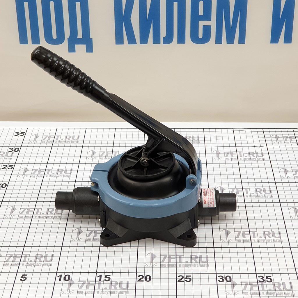 Купить Помпа трюмная ручная Whale Gusher Urchin BP9005 55л/мин под шланг Ø25/38мм устанавливается на переборку 7ft.ru в интернет магазине Семь Футов