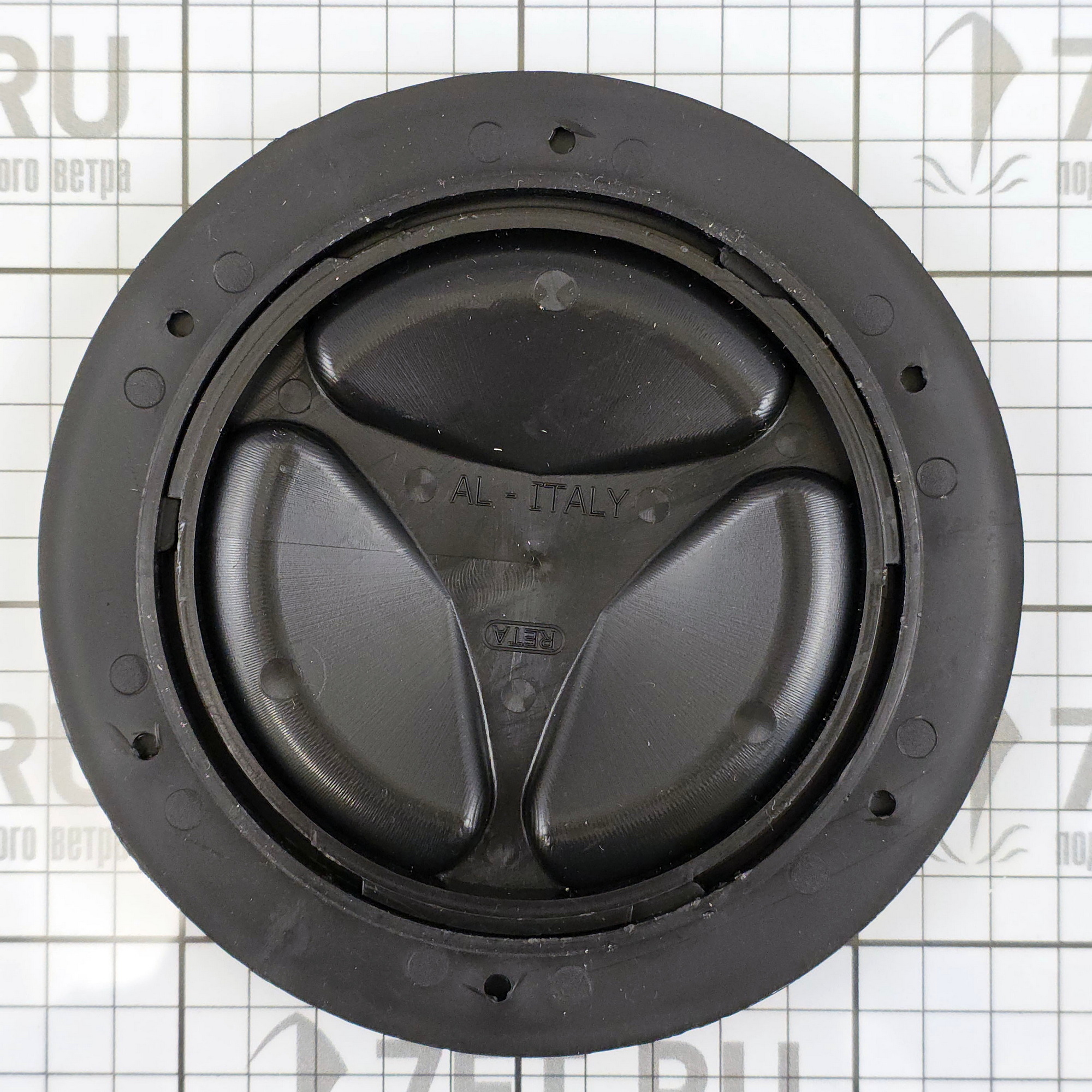 Купить Лючок инспекционный 45085E 140мм водонепроницаемый из чёрной пластмассы 7ft.ru в интернет магазине Семь Футов