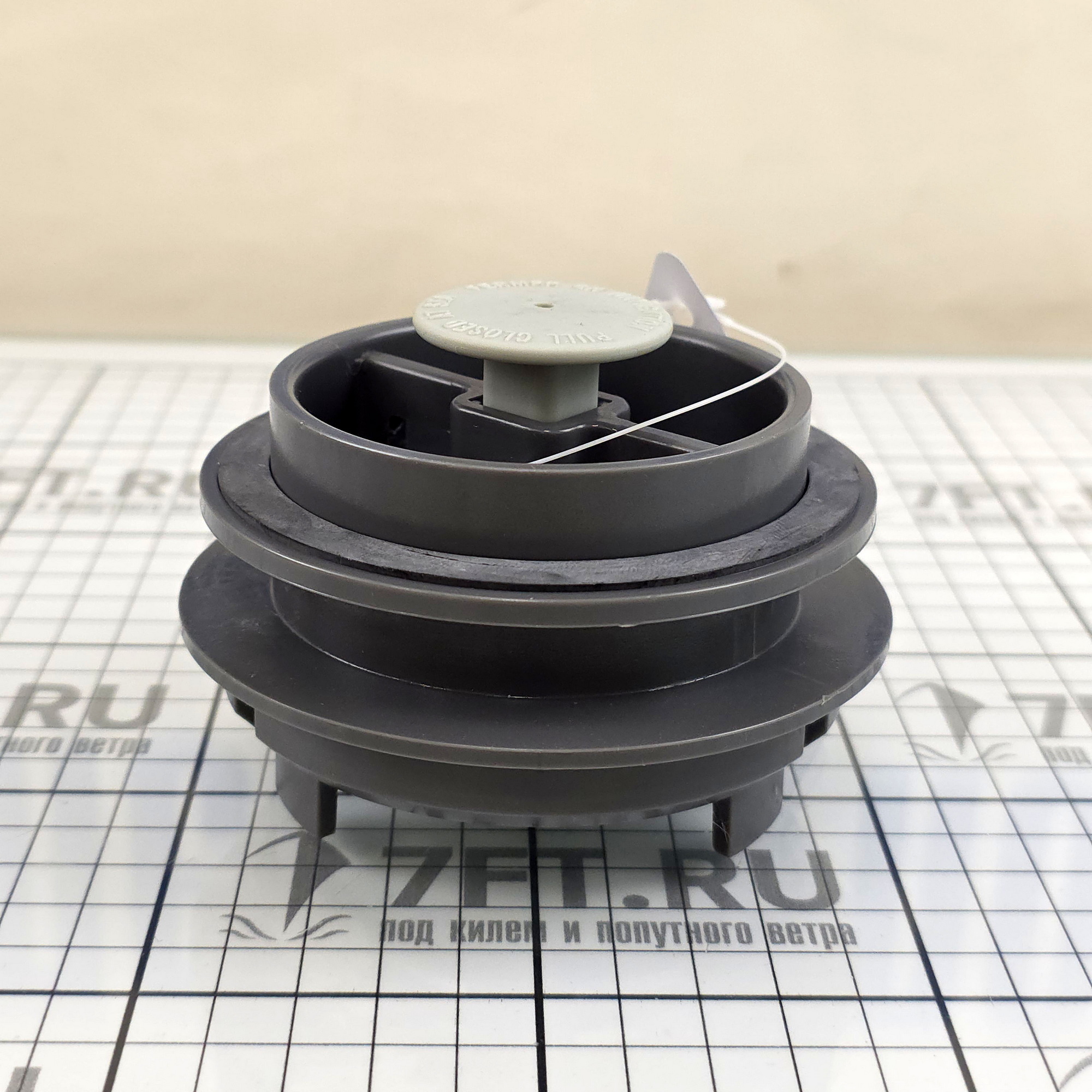 Купить Дефлектор с водонепроницаемой крышкой Lewmar Vent Retro Fit 361041990 Ø170мм вырез 80мм из армированного пластика для стенок толщиной до 100мм 7ft.ru в интернет магазине Семь Футов