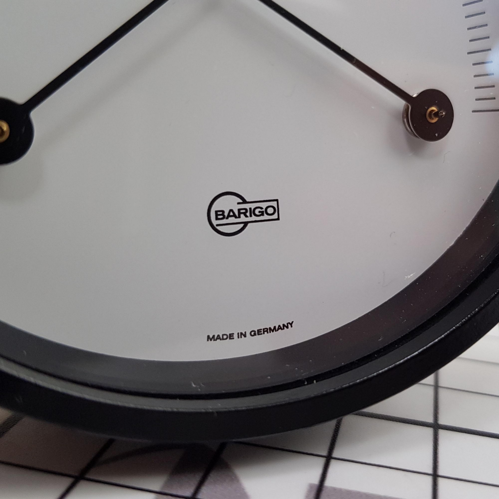 Купить Термогигрометр Barigo 915 85мм Ø85мм черный из лакированной латуни 7ft.ru в интернет магазине Семь Футов