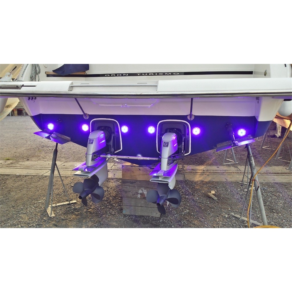 Купить Cветильник подводный Bluefin Led Foresti & Suardi Piranha P6CC 12/24 В 48 Вт красный / зеленый / синий свет 7ft.ru в интернет магазине Семь Футов