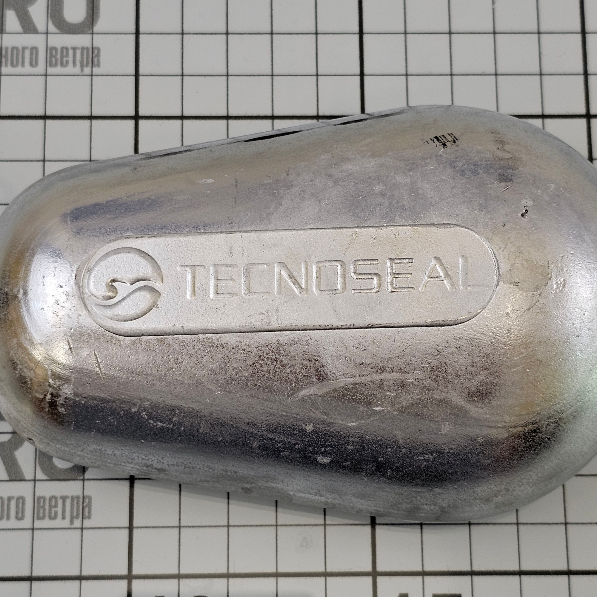 Купить Алюминиевый каплевидный анод Tecnoseal 00351-1AL 135x87x35мм с болтовым креплением 250x25x5мм 7ft.ru в интернет магазине Семь Футов