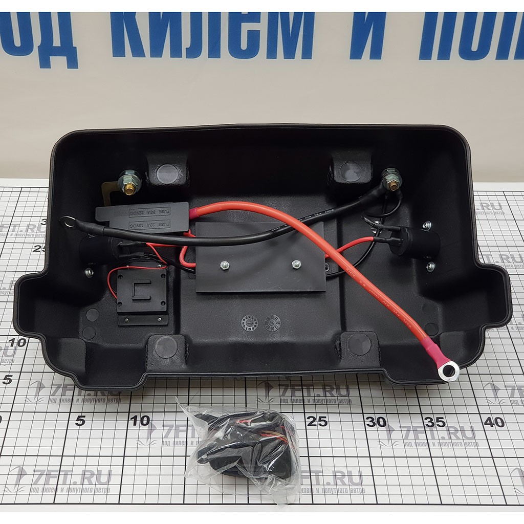 короб для аккумулятора в лодку