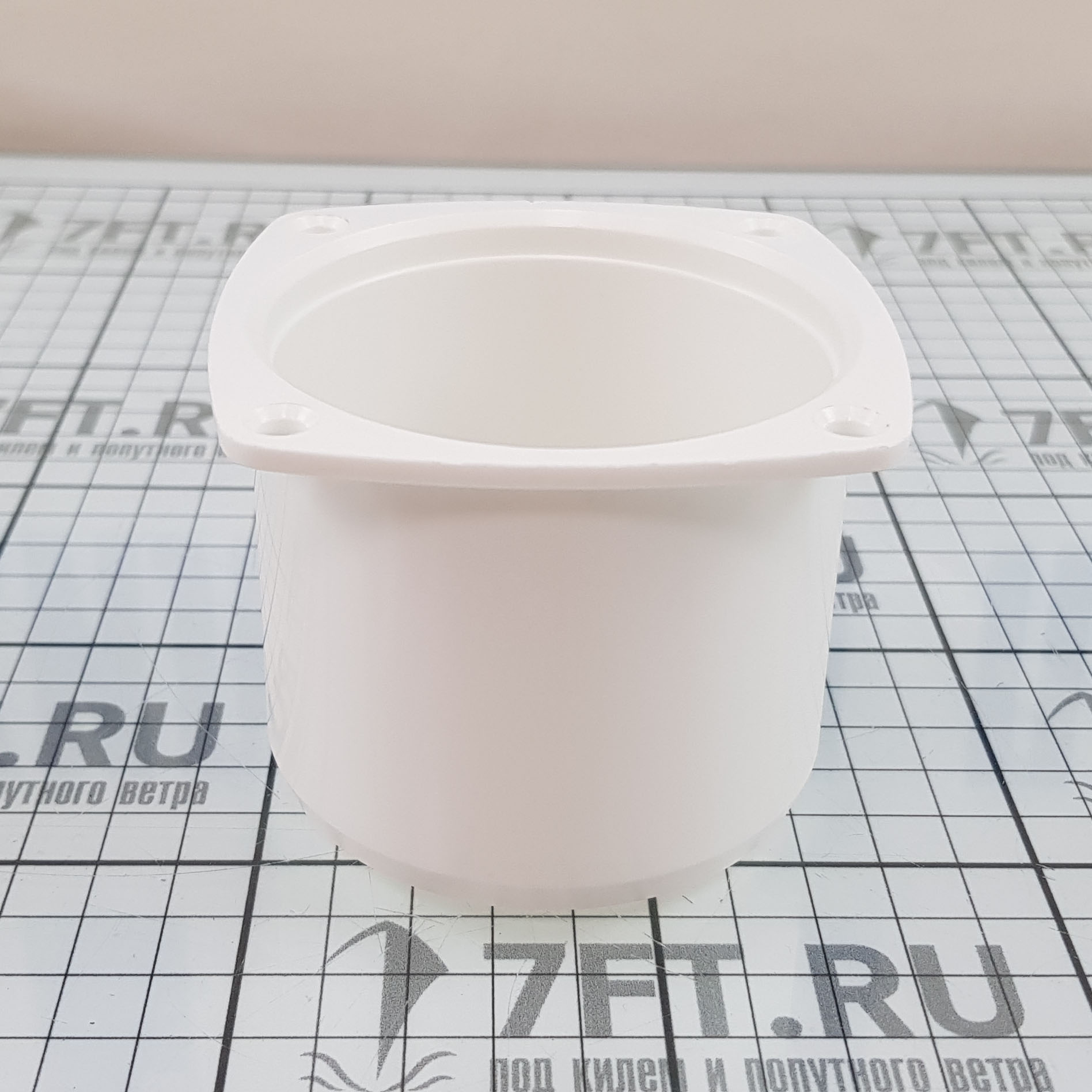 Купить Адаптер пластиковый Roca 480966 82 x 82 мм для вентиляционной решетки 480970 7ft.ru в интернет магазине Семь Футов