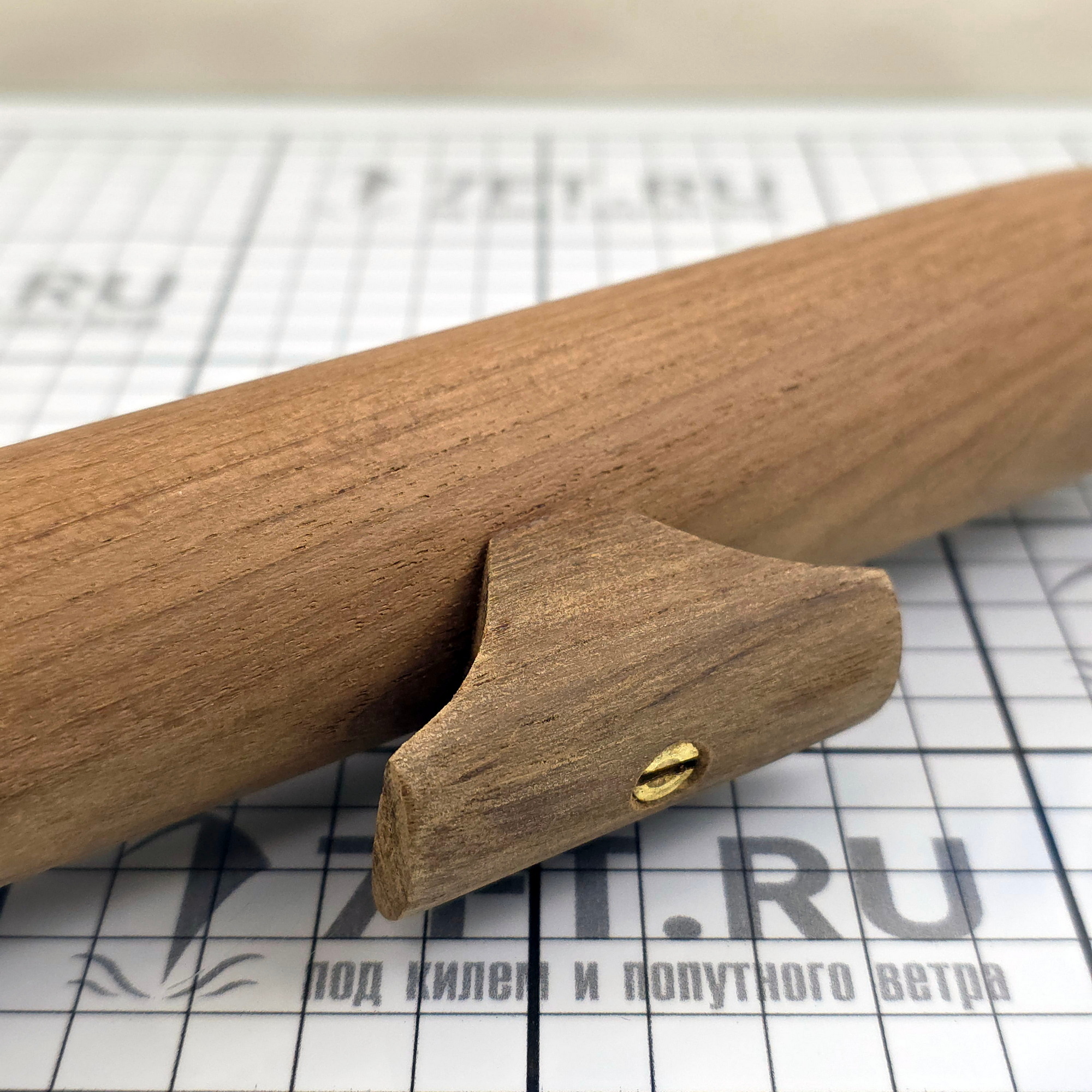 Купить Флагшток из тика Roca 607562 122см Ø32мм 7ft.ru в интернет магазине Семь Футов