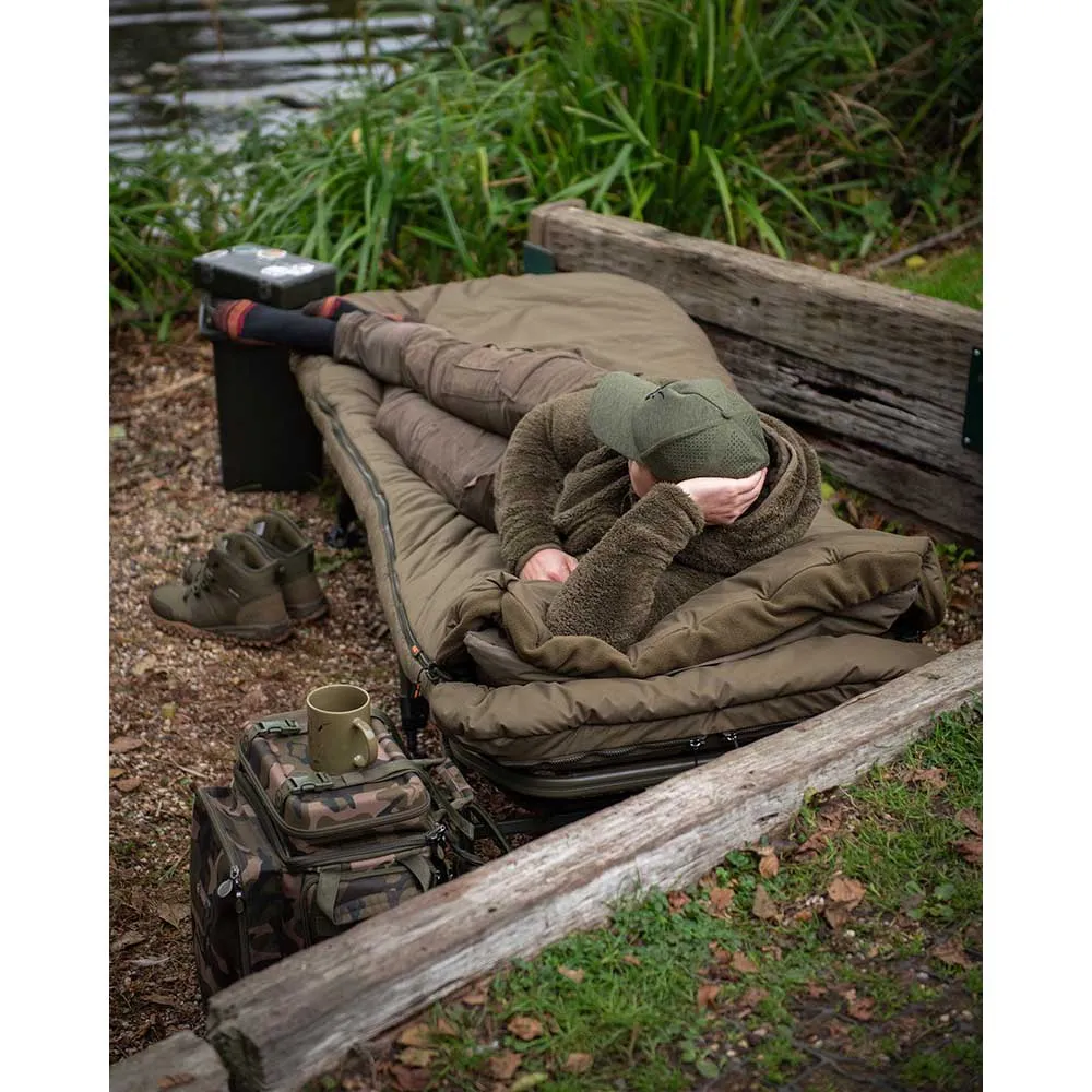 Купить Fox international cbc126 Раскладушка для Карпфишинга Duralite Bed Camo 100x75x20 7ft.ru в интернет магазине Семь Футов