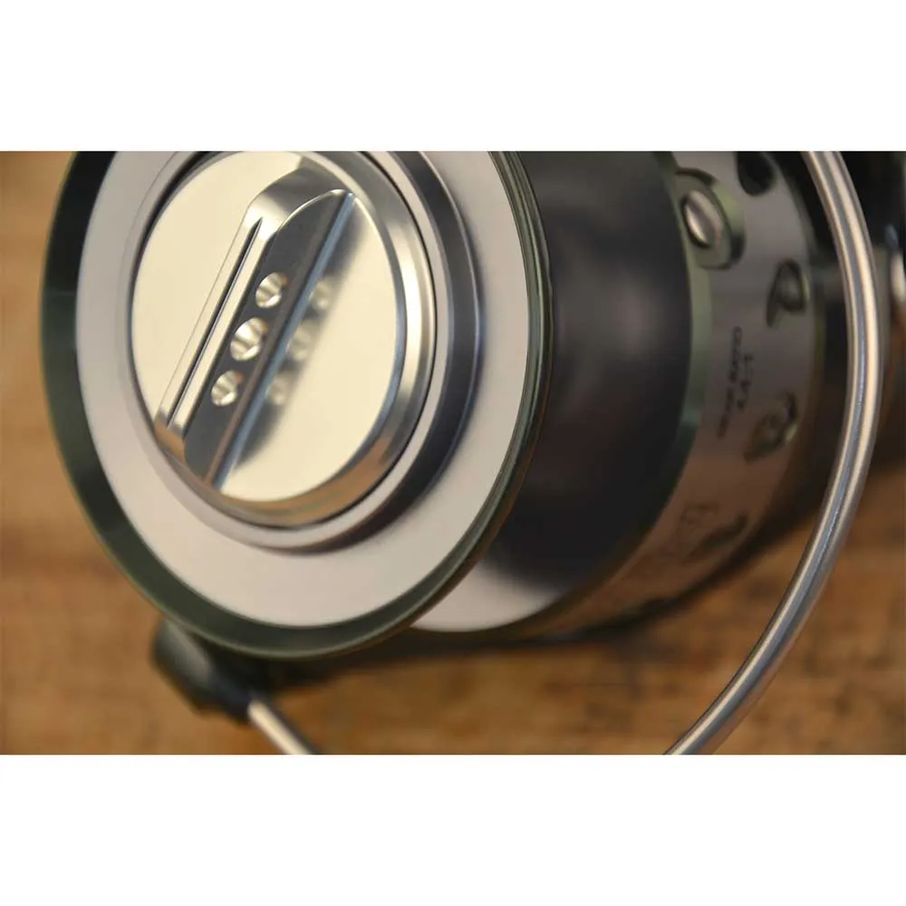 Купить Wizard 21603-999 Катушка для сома Monster Black / Silver 20x20x15 10000 7ft.ru в интернет магазине Семь Футов