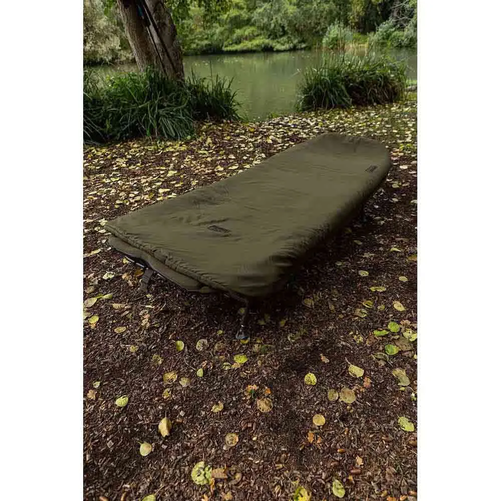 Купить Fox international cbc140 Раскладушка для Карпфишинга EOS Sleep System Camo 100x75x20 7ft.ru в интернет магазине Семь Футов