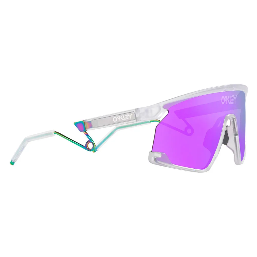 Купить Oakley OO9237-0239 Солнцезащитные очки BXTR Metal Prizm Бесцветный Matte Clear Prizm Violet/CAT3 7ft.ru в интернет магазине Семь Футов