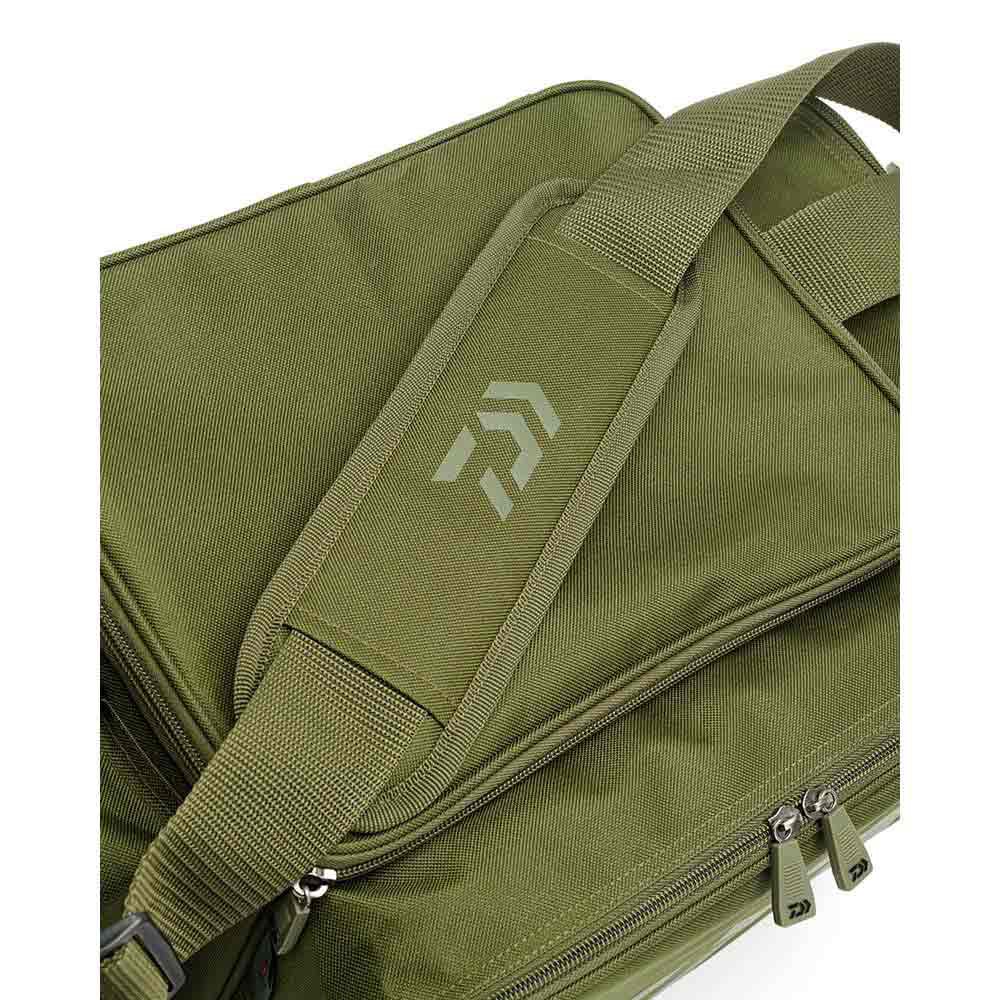 Купить Daiwa BWCTB Black Widow Компактная сумка  Green 52 x 30 x 24 cm  7ft.ru в интернет магазине Семь Футов