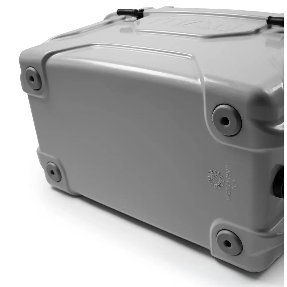 Купить Titan TI5995510209 Жесткий переносной кулер Deep Freeze 51L Grey 7ft.ru в интернет магазине Семь Футов
