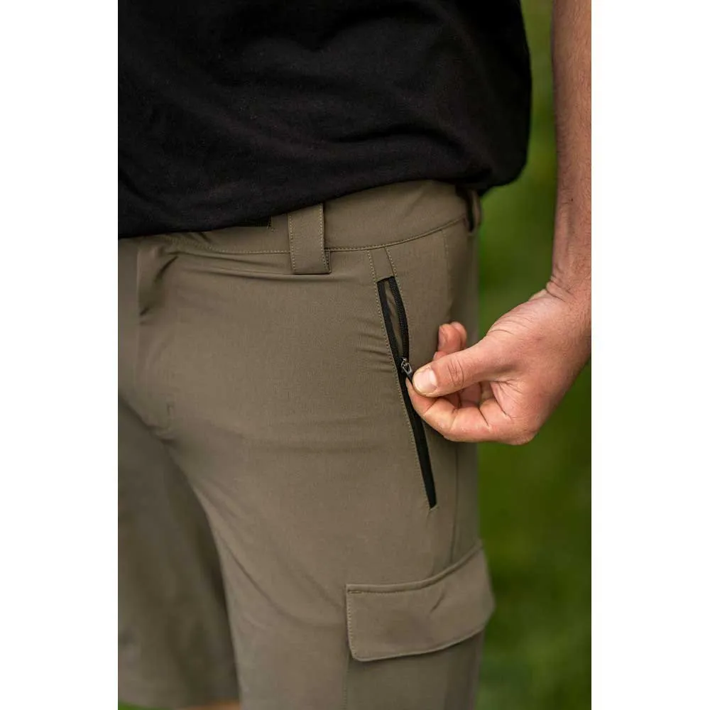 Купить Avid carp a0620372 Шорты Technical Combat Green 30x20x10 S 7ft.ru в интернет магазине Семь Футов