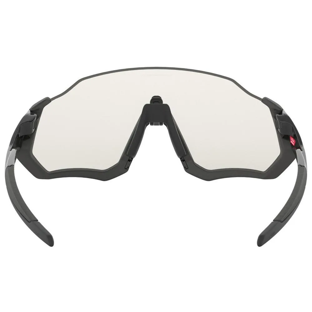 Купить Oakley OO9401-0737 Flight Jacket Photochromic Sunglasses  Grey Ink Clear Black Iridium Photochromic Activated/Cat1-2 7ft.ru в интернет магазине Семь Футов