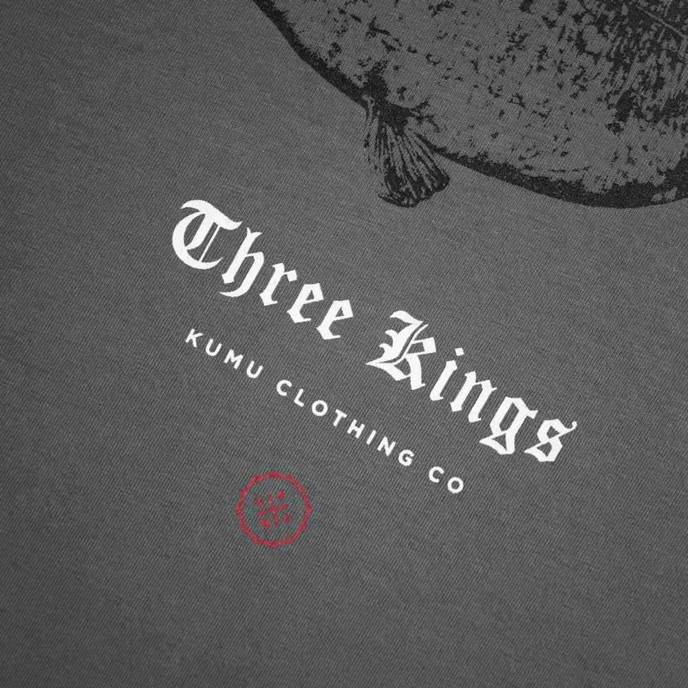 Купить Kumu e-007530000280050000 Футболка с коротким рукавом 3 Kings Grey 30x20x5 2XL 7ft.ru в интернет магазине Семь Футов
