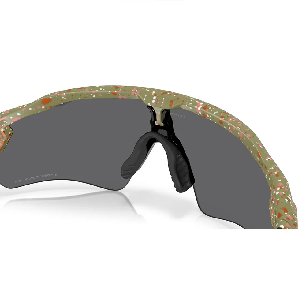 Купить Oakley OO9208-G138 поляризованные солнцезащитные очки Radar ev path Matte Fern Terrazzo Prizm Black Polarized/CAT3 7ft.ru в интернет магазине Семь Футов