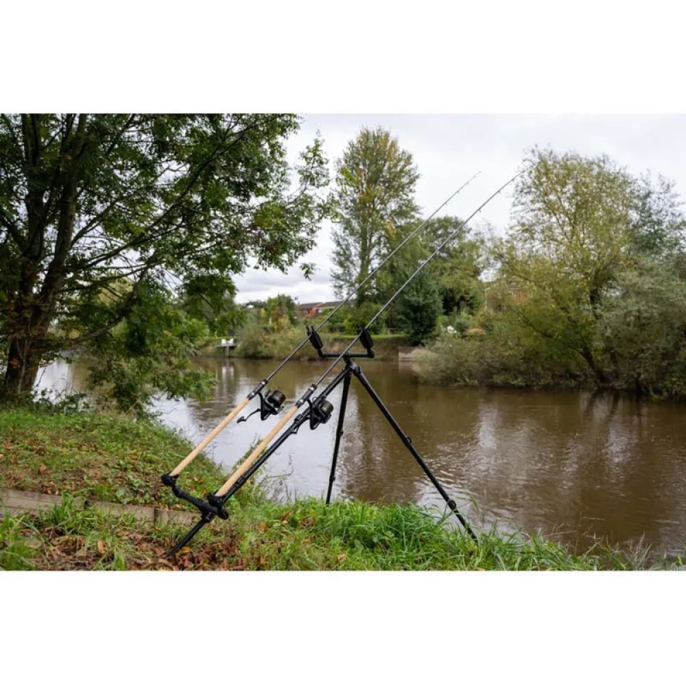 Купить Korum K0360081 Штатив Progress Compact River Серебристый Black 60-120 x 30 cm 7ft.ru в интернет магазине Семь Футов