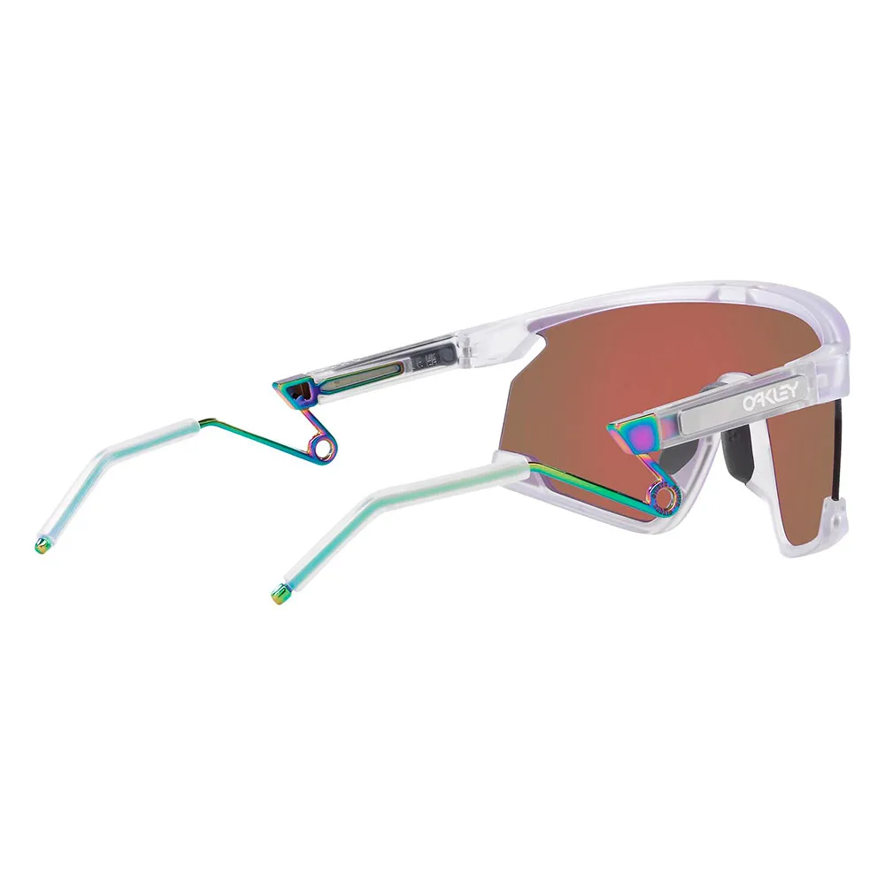 Купить Oakley OO9237-0239 Солнцезащитные очки BXTR Metal Prizm Бесцветный Matte Clear Prizm Violet/CAT3 7ft.ru в интернет магазине Семь Футов