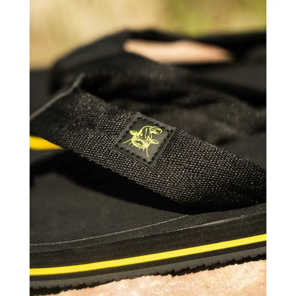 Купить Black cat bo500091 Шлёпанцы Logo Black / Yellow 32x20x10 EU 44 7ft.ru в интернет магазине Семь Футов