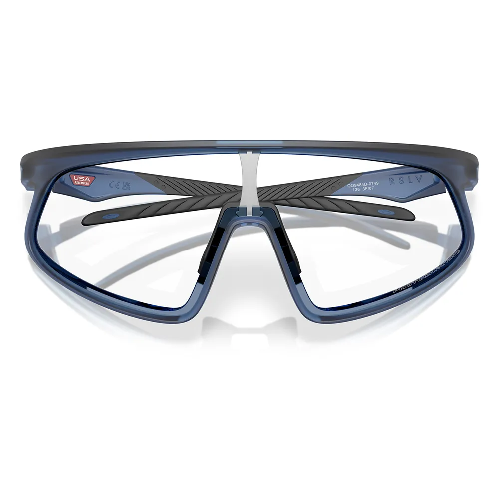 Купить Oakley OO9484-0749-0 Фотохромные солнцезащитные очки Rslv Серебристый Matte Trans Stonewash Photochromic/CAT1-2 7ft.ru в интернет магазине Семь Футов