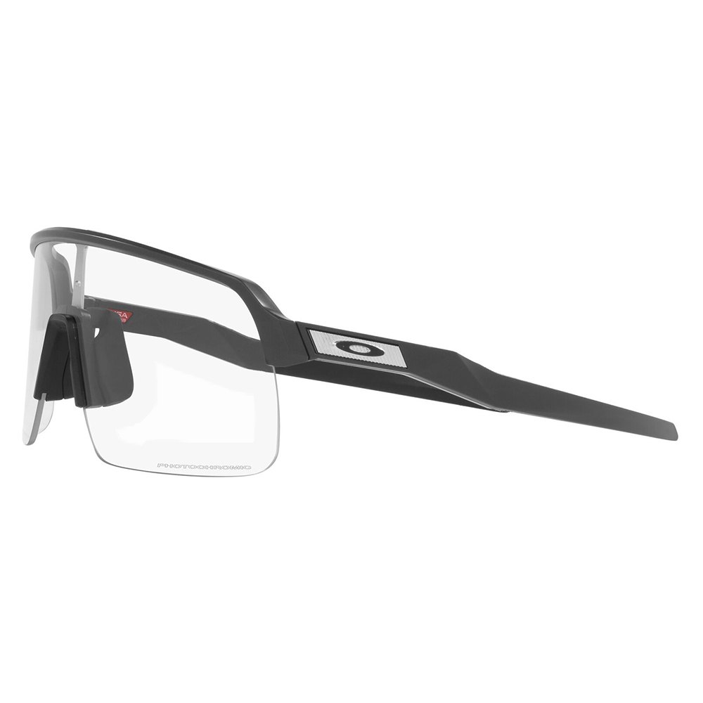 Купить Oakley OO9463-4539 Sutro Lite Солнцезащитные Очки Фотохромные Matte Carbon Clear Photochromic/CAT1-2 7ft.ru в интернет магазине Семь Футов