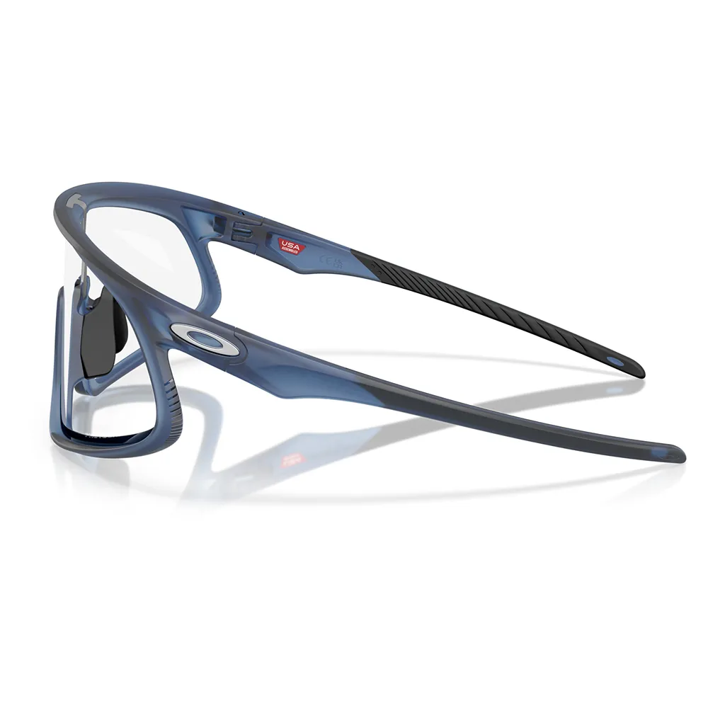 Купить Oakley OO9484-0749-0 Фотохромные солнцезащитные очки Rslv Серебристый Matte Trans Stonewash Photochromic/CAT1-2 7ft.ru в интернет магазине Семь Футов